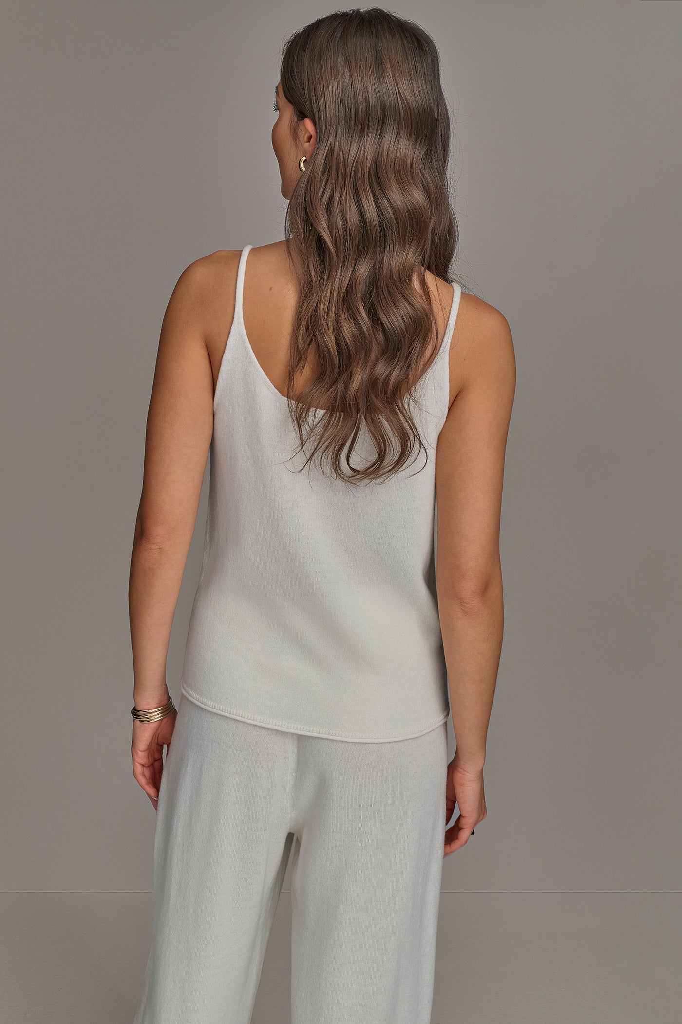CASHMERE SHELL | View 2 | Tops & Sweaters CASHMERE SHELL | View 2 | Tops & Sweaters