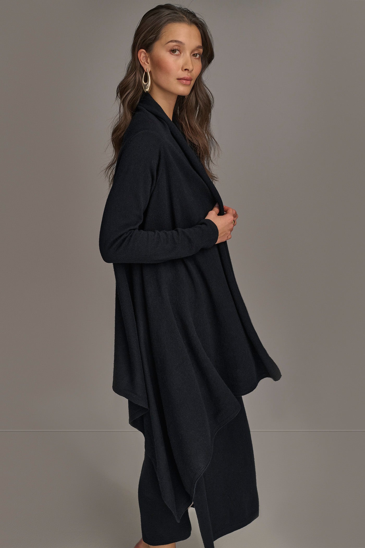 CASHMERE LONG SLEEVE CARDIGAN VIEW 3 CASHMERE LONG SLEEVE CARDIGAN VIEW 3