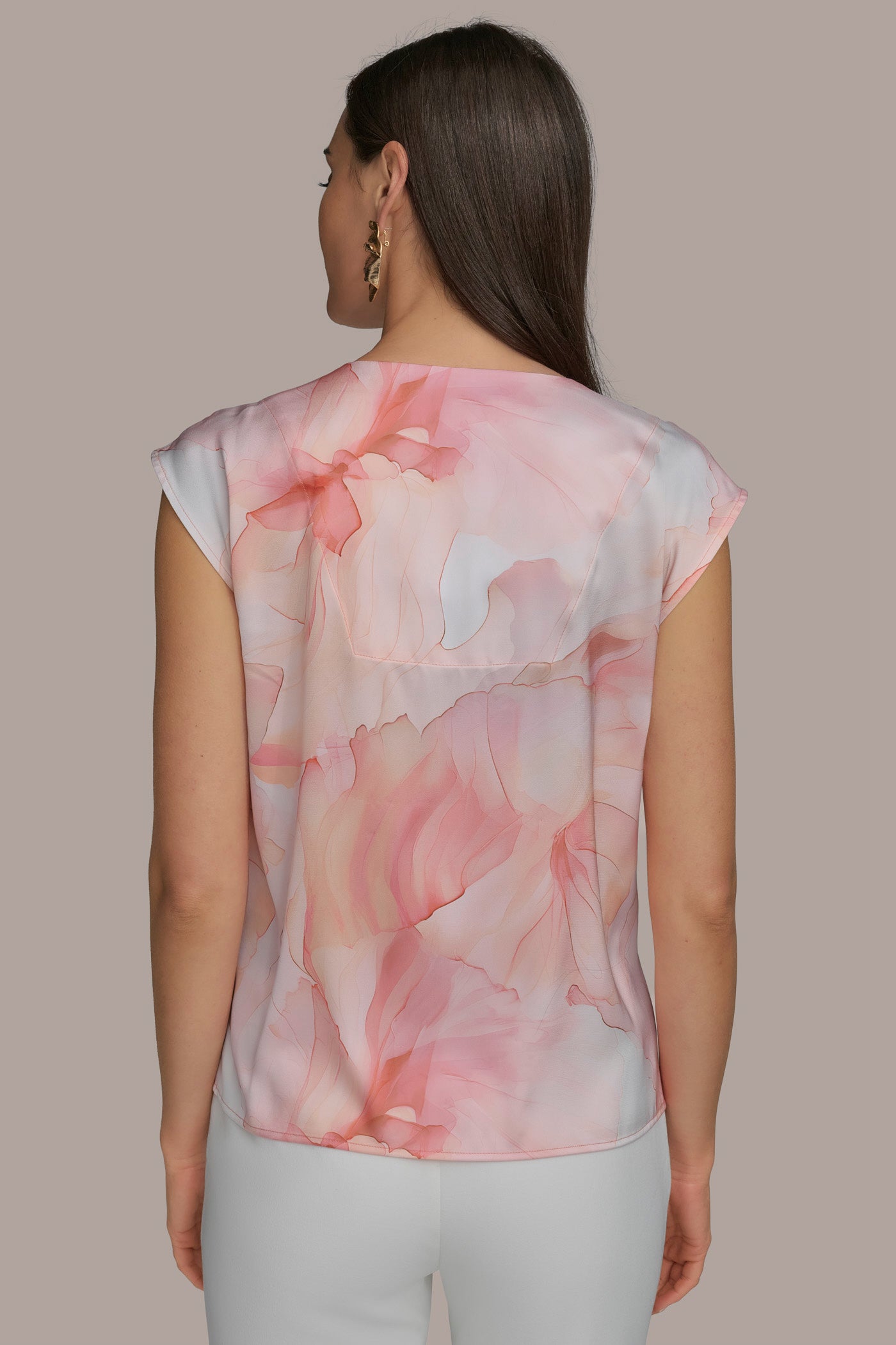 PRINT CIRCLE HARDWARE TOP | View 2 | Products PRINT CIRCLE HARDWARE TOP | View 2 | Products