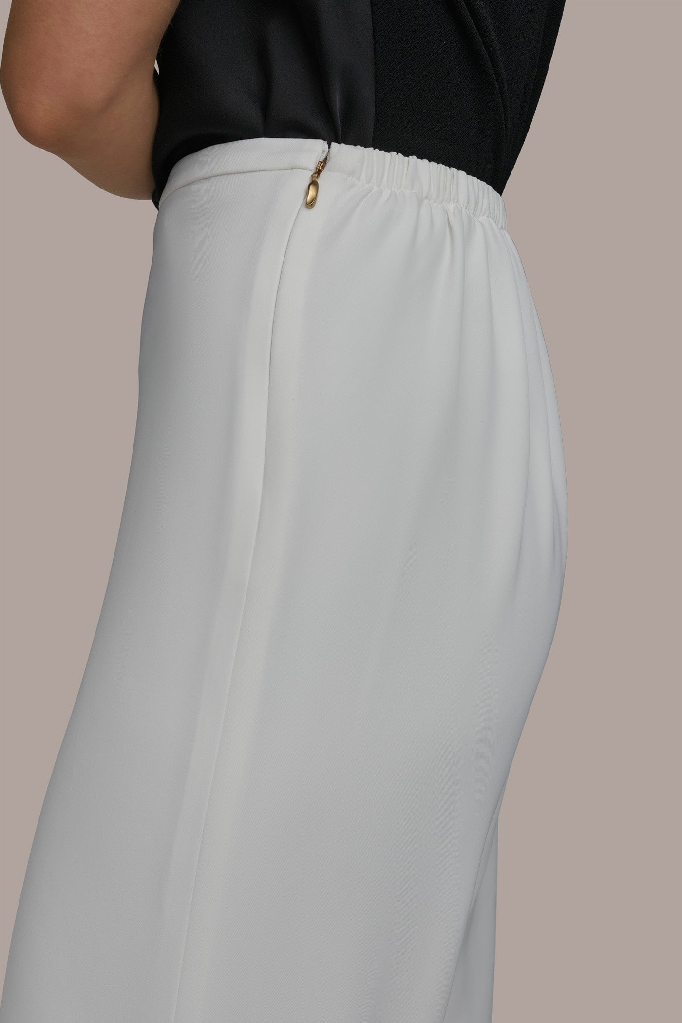 WIDE LEG PULL ON PANT VIEW 4 | Suits and Separates WIDE LEG PULL ON PANT VIEW 4 | Suits and Separates