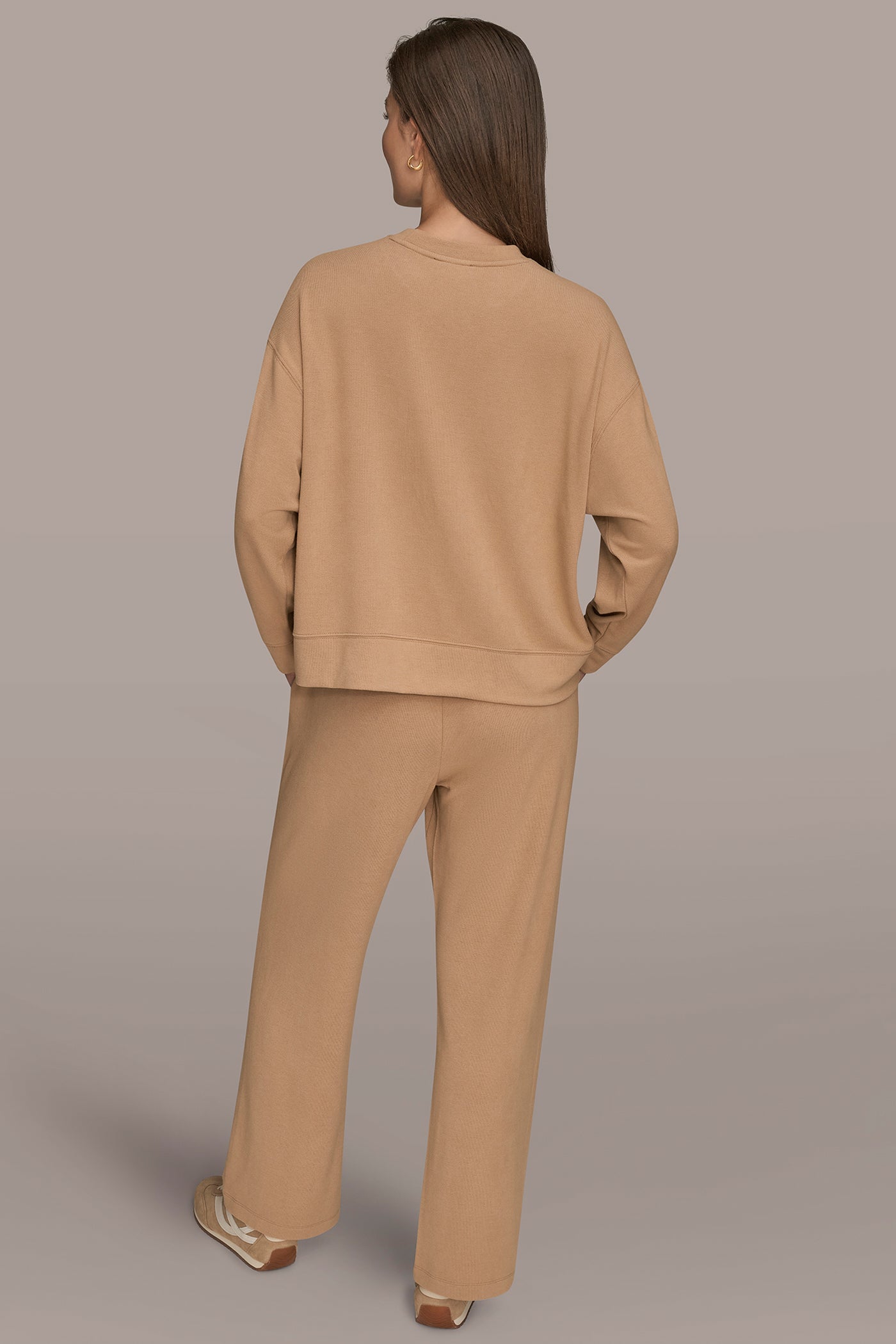 LONG SLEEVE CREW NECK PULLOVER VIEW 5 | Holiday Collection LONG SLEEVE CREW NECK PULLOVER VIEW 5 | Holiday Collection