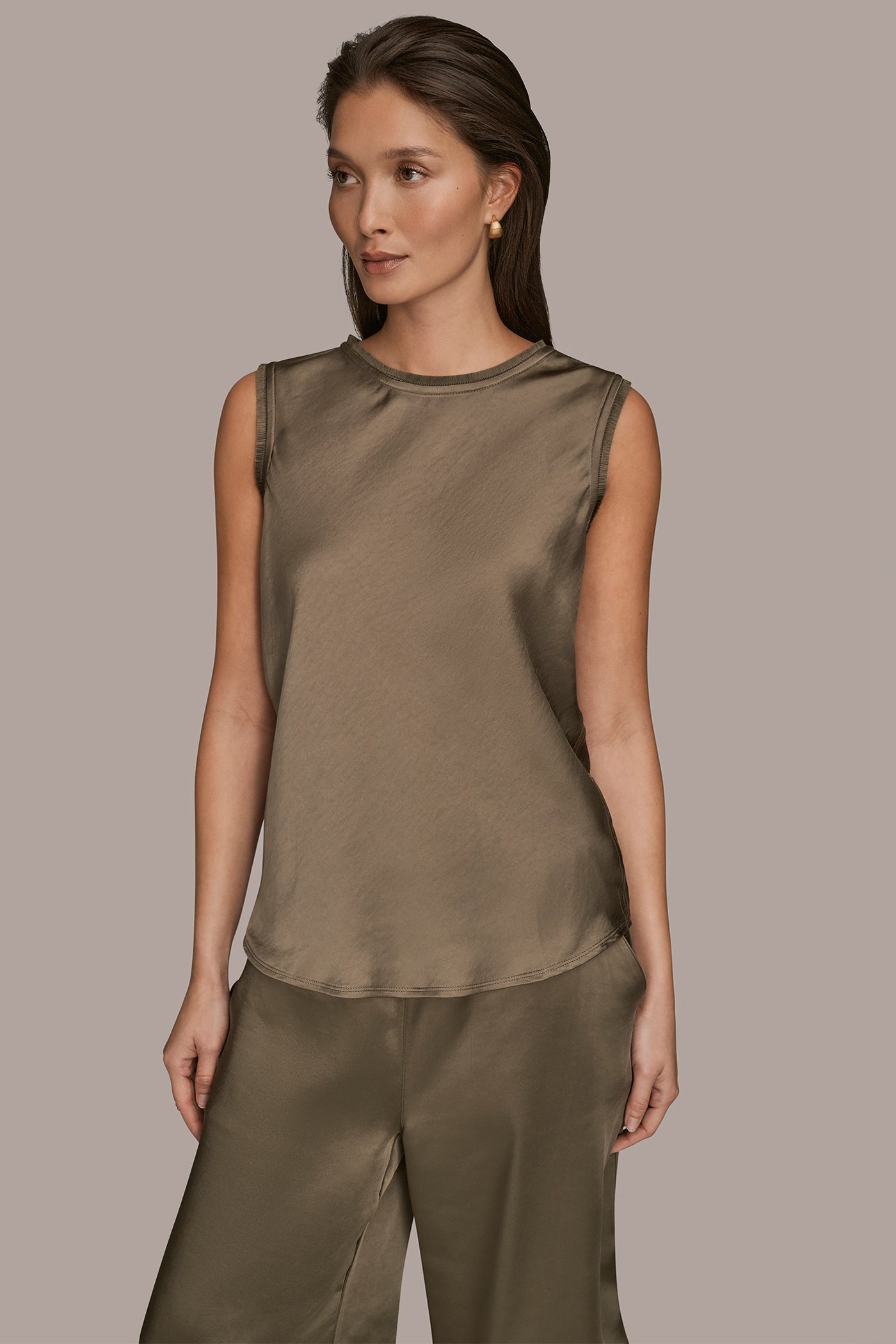 SLEEVELESS FRINGE TRIM BLOUSE | View 1 | Clothing SLEEVELESS FRINGE TRIM BLOUSE | View 1 | Clothing