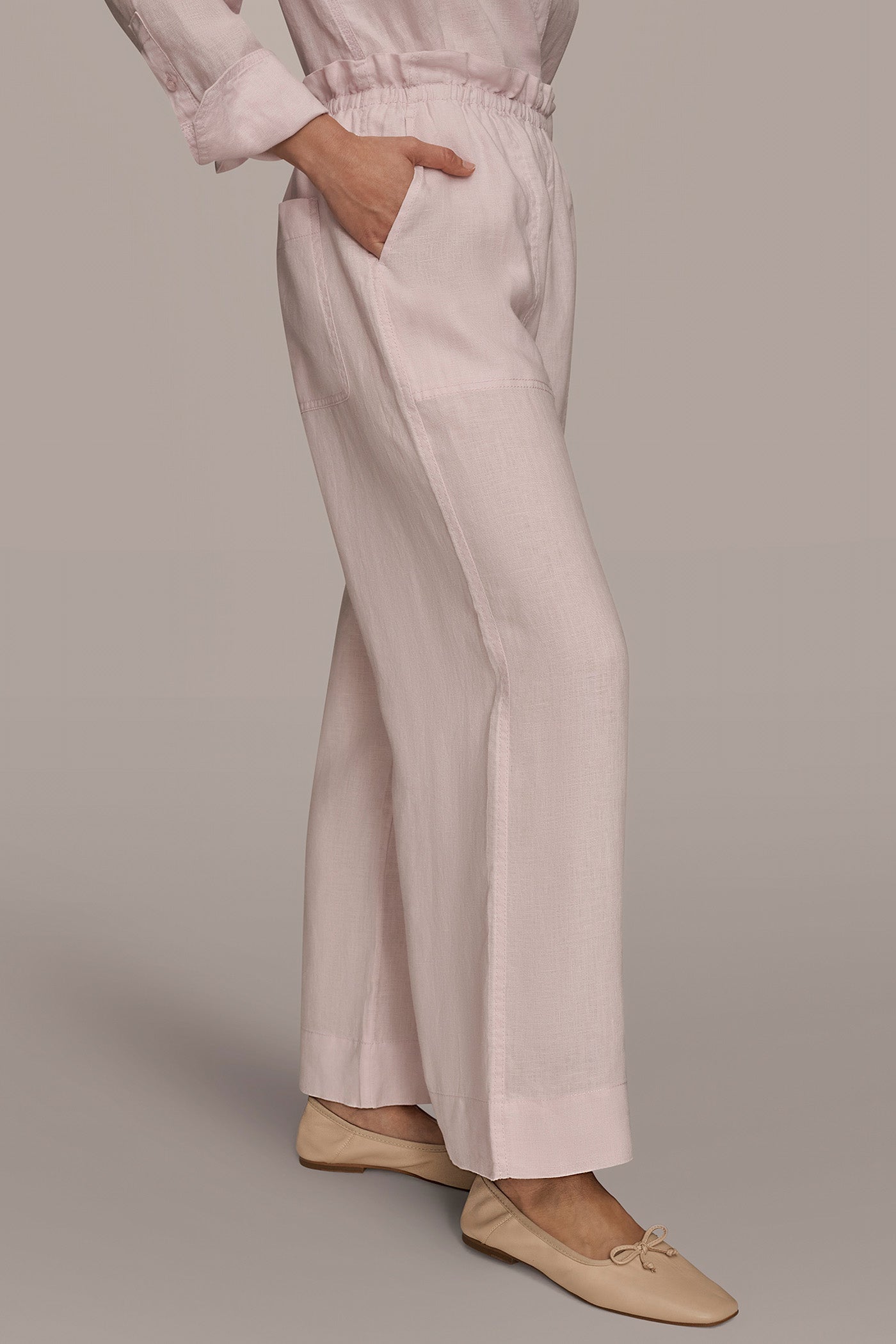 HIGH RISE RELAXED PANT WITH POCKETS VIEW 3 | Pants HIGH RISE RELAXED PANT WITH POCKETS VIEW 3 | Pants