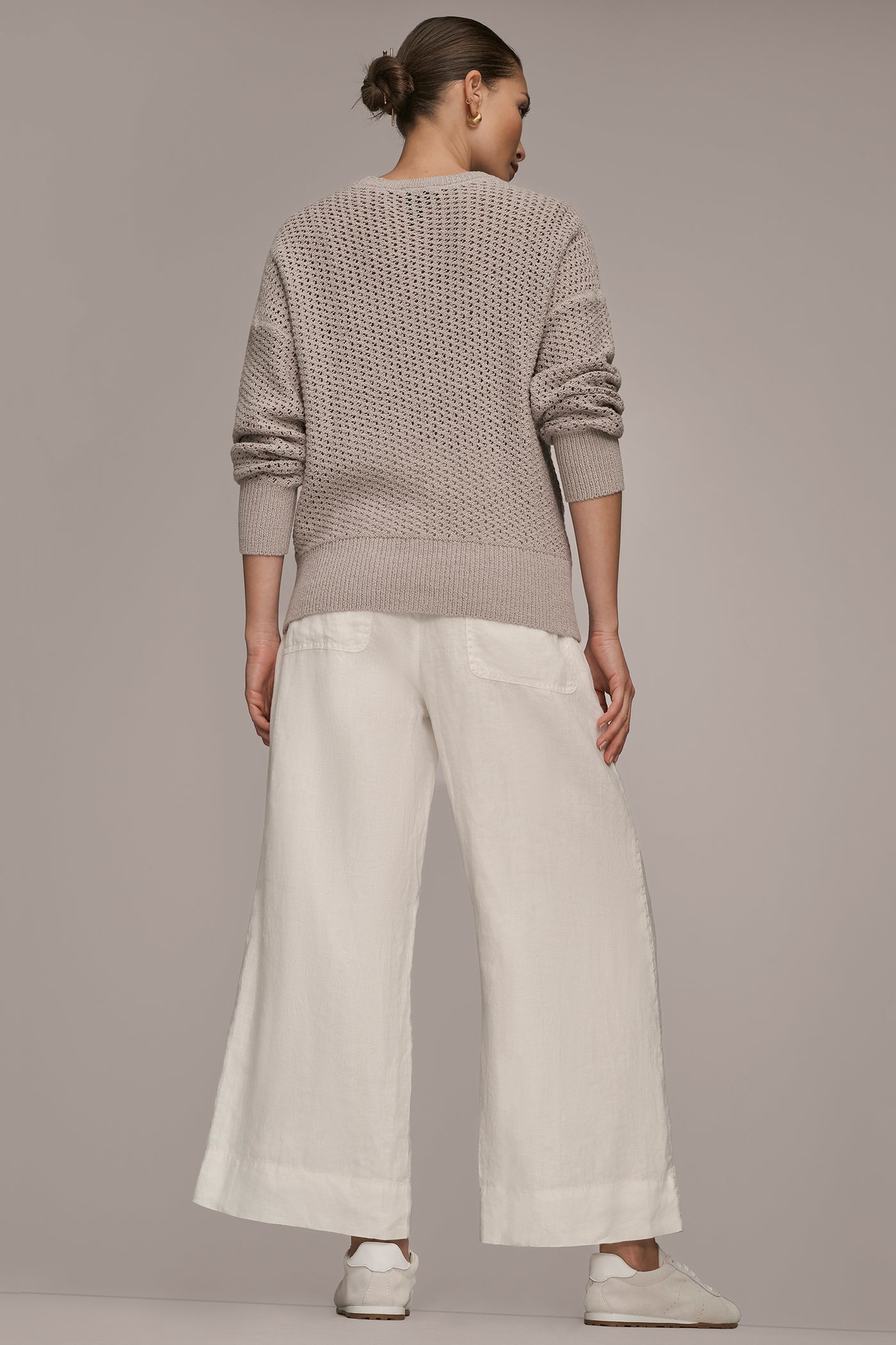 BRACELET SLEEVE OPEN STITCH CREW NECK VIEW 8 | Donna Karan Weekend BRACELET SLEEVE OPEN STITCH CREW NECK VIEW 8 | Donna Karan Weekend
