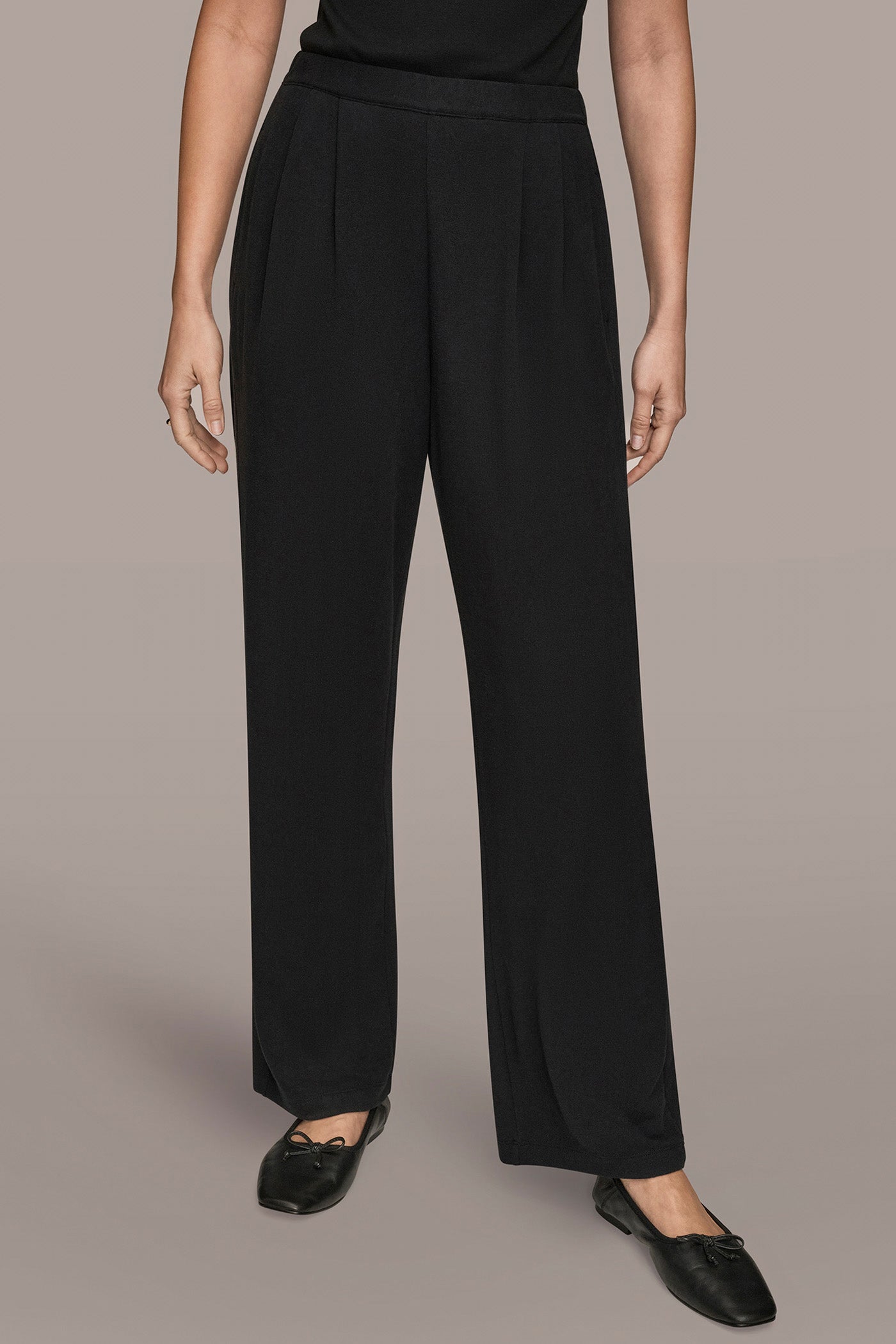 HIGH RISE PULL ON PLEATED PANT | View 1 | Donna Karan Weekend HIGH RISE PULL ON PLEATED PANT | View 1 | Donna Karan Weekend