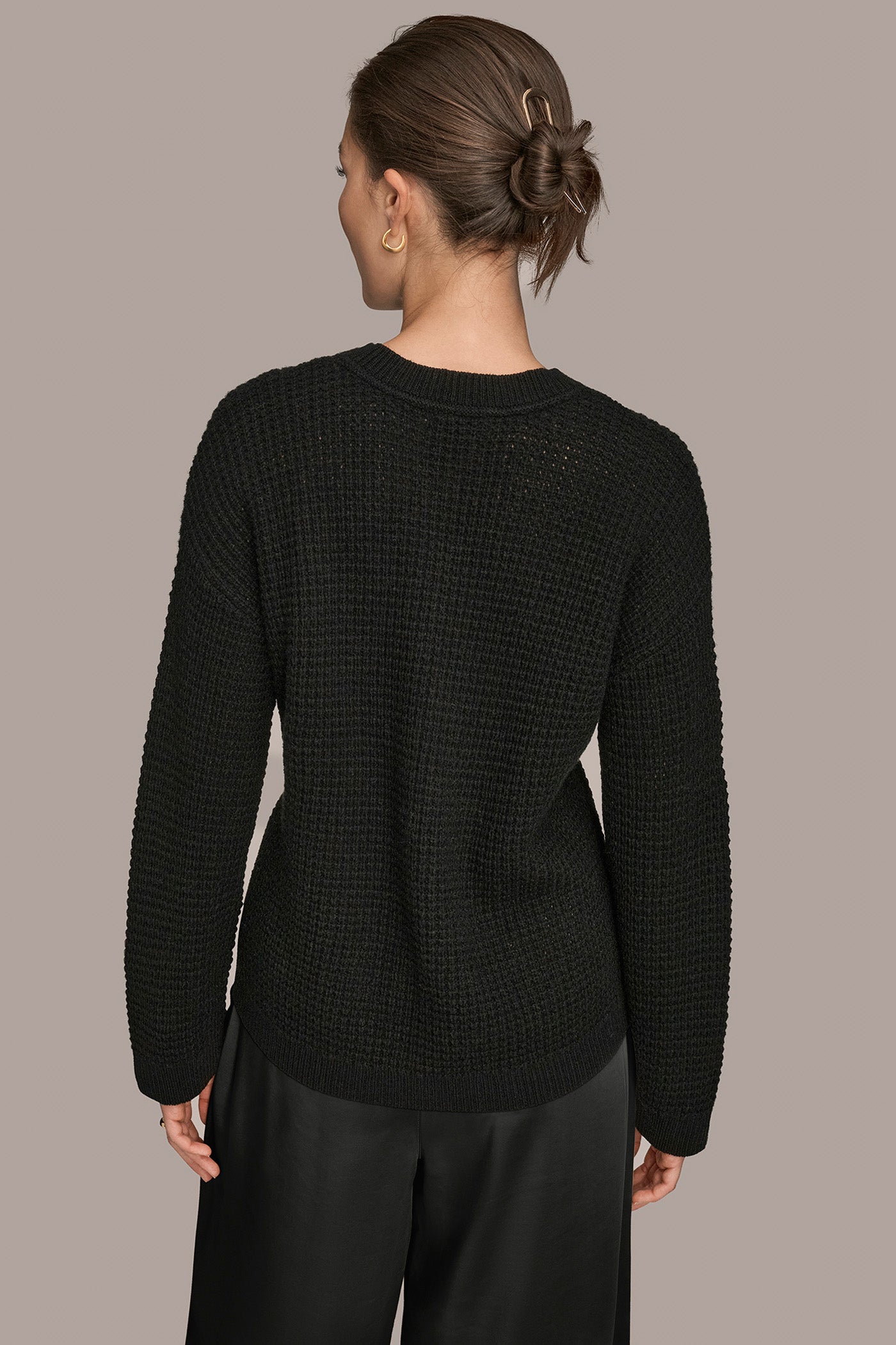 LONG SLEEVE WAFFLE STITCH CREWNECK SWEATER | View 2 | Products LONG SLEEVE WAFFLE STITCH CREWNECK SWEATER | View 2 | Products