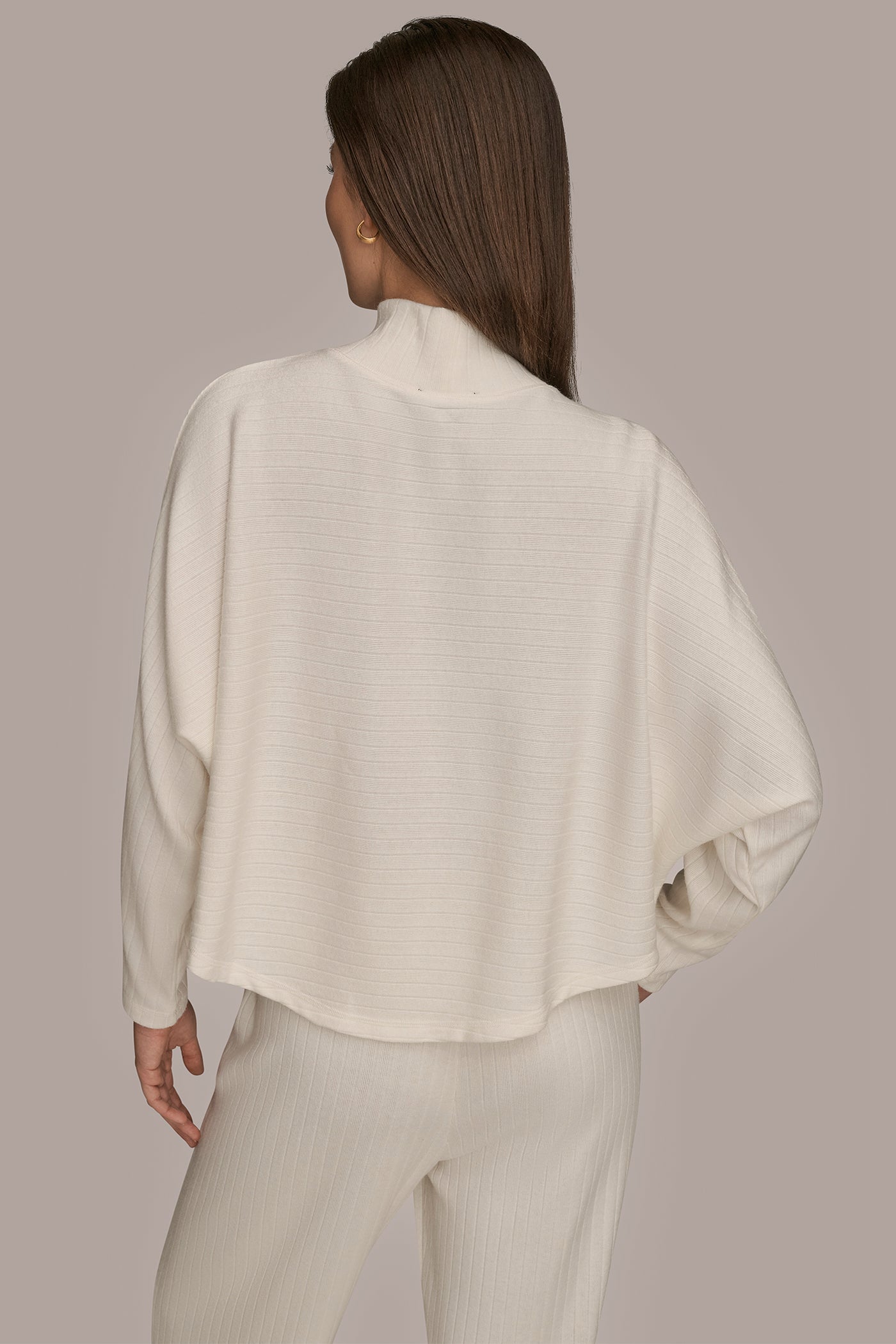 MOCK NECK LONG SLEEVE TOP | View 2 | Tops & Sweaters MOCK NECK LONG SLEEVE TOP | View 2 | Tops & Sweaters
