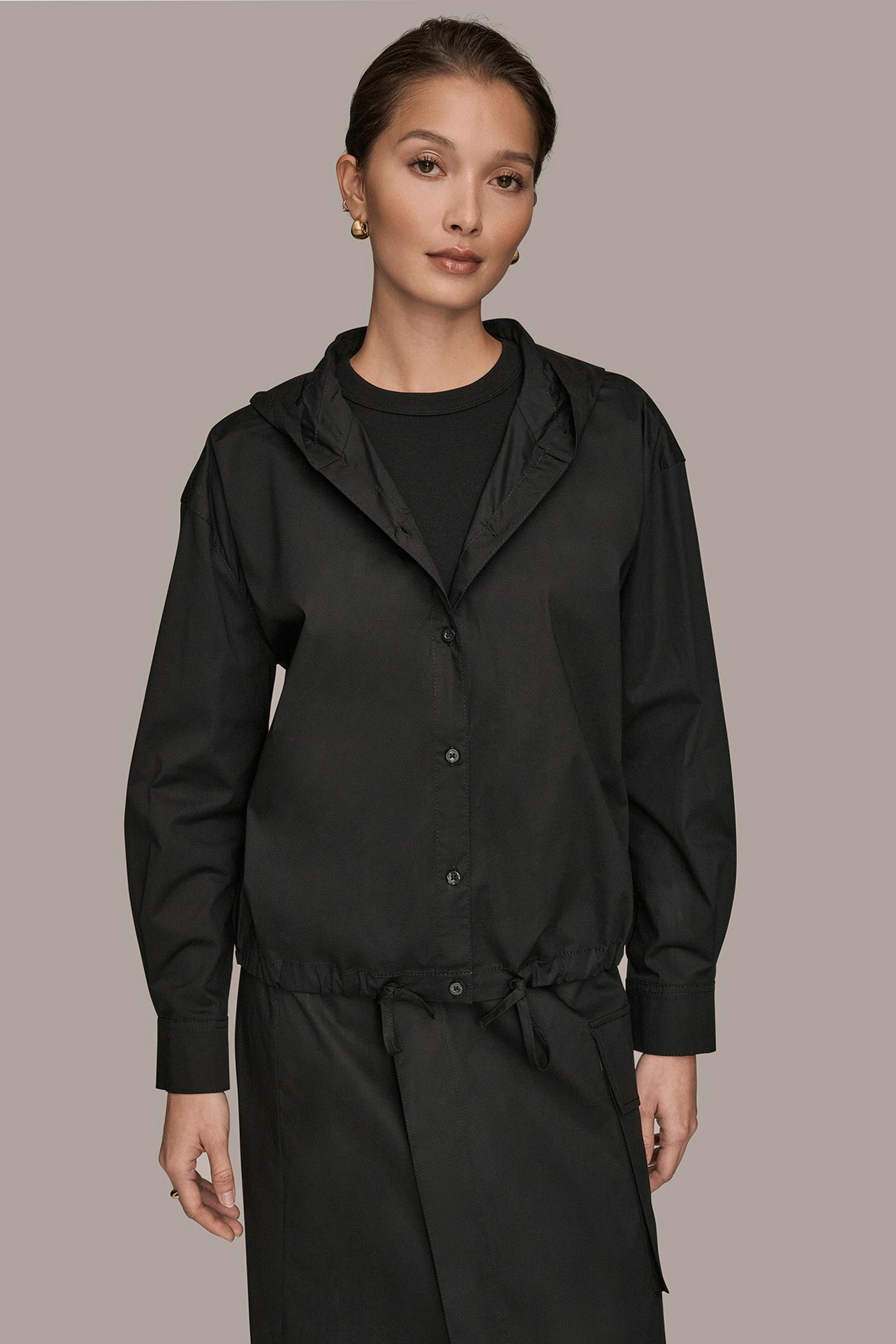 LONG SLEEVE BUTTON DOWN HOODED SHIRT | View 1 | Donna Karan Weekend LONG SLEEVE BUTTON DOWN HOODED SHIRT | View 1 | Donna Karan Weekend