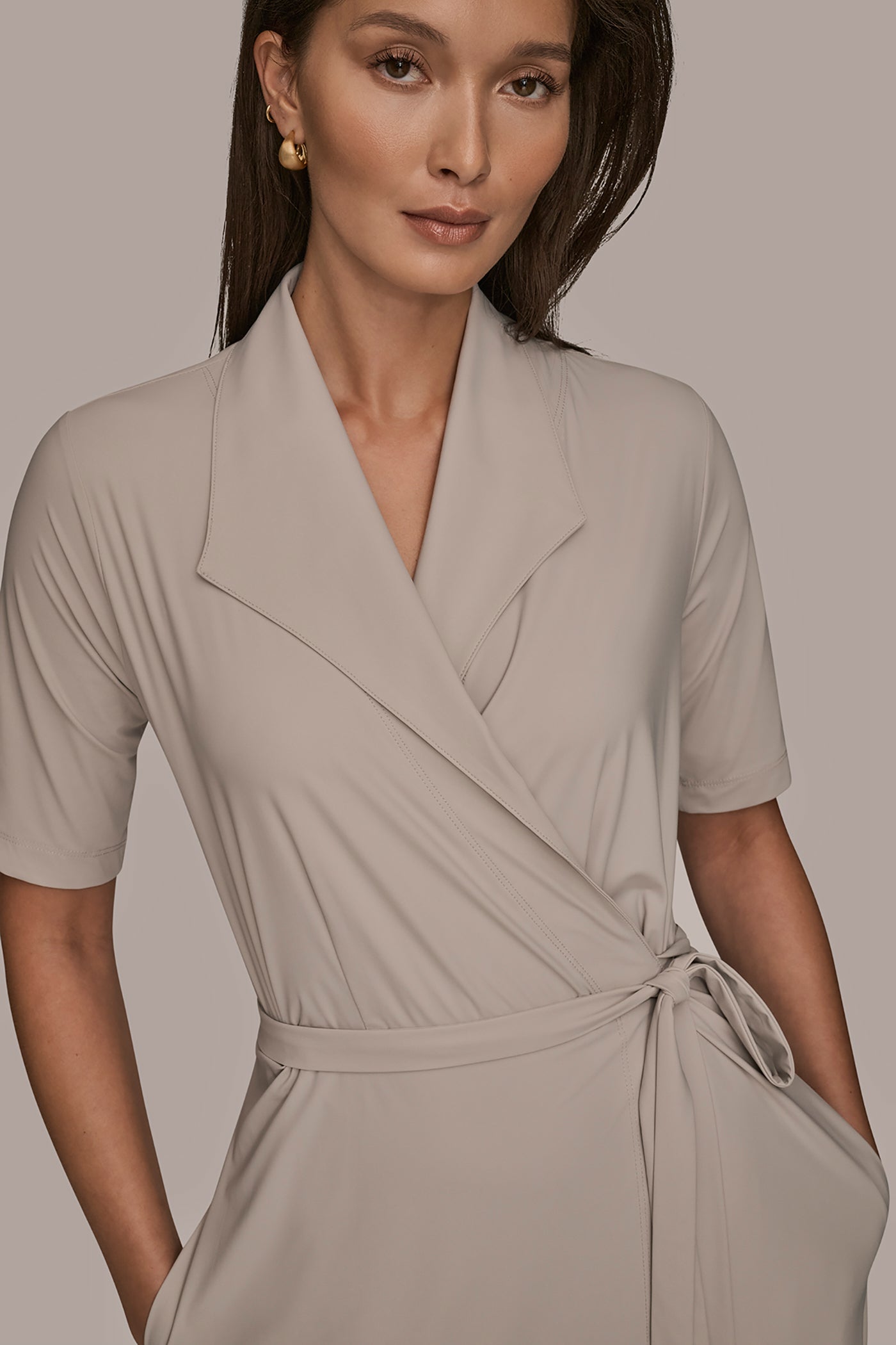 ELBOW SLEEVE TIE WRAP DRESS VIEW 4 | Donna Karan Weekend ELBOW SLEEVE TIE WRAP DRESS VIEW 4 | Donna Karan Weekend