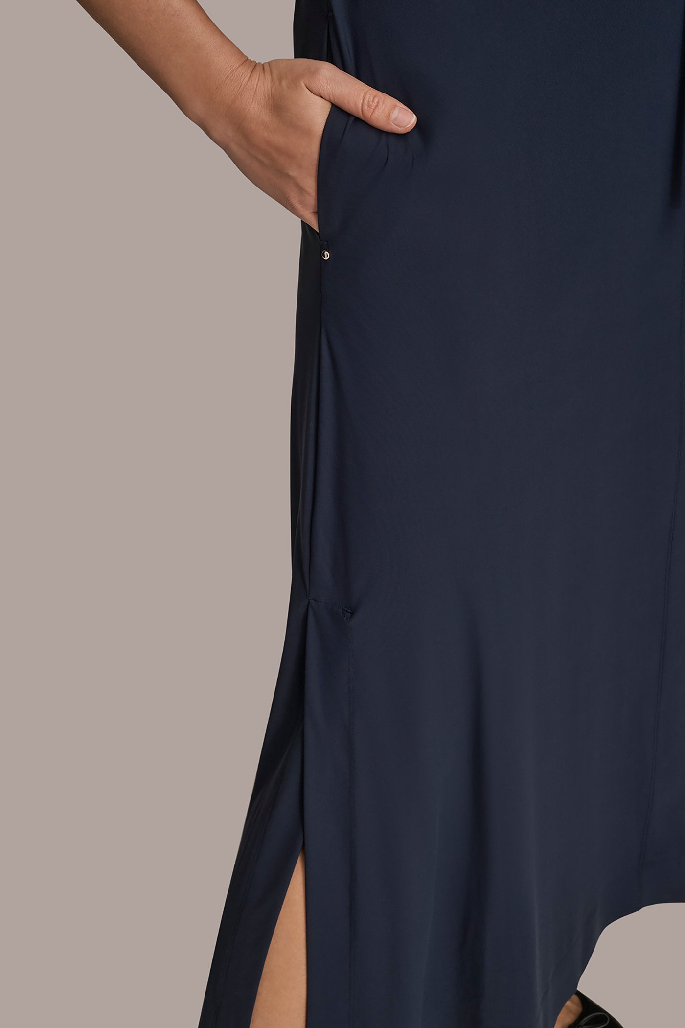 ELBOW SLEEVE TIE WRAP DRESS VIEW 5 | Donna Karan Weekend ELBOW SLEEVE TIE WRAP DRESS VIEW 5 | Donna Karan Weekend