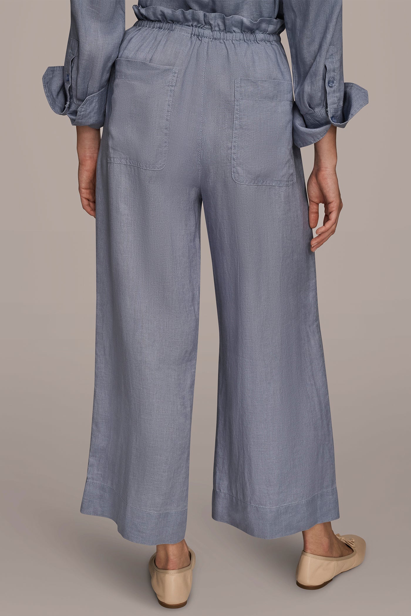 HIGH RISE RELAXED PANT WITH POCKETS | View 2 | Pants HIGH RISE RELAXED PANT WITH POCKETS | View 2 | Pants