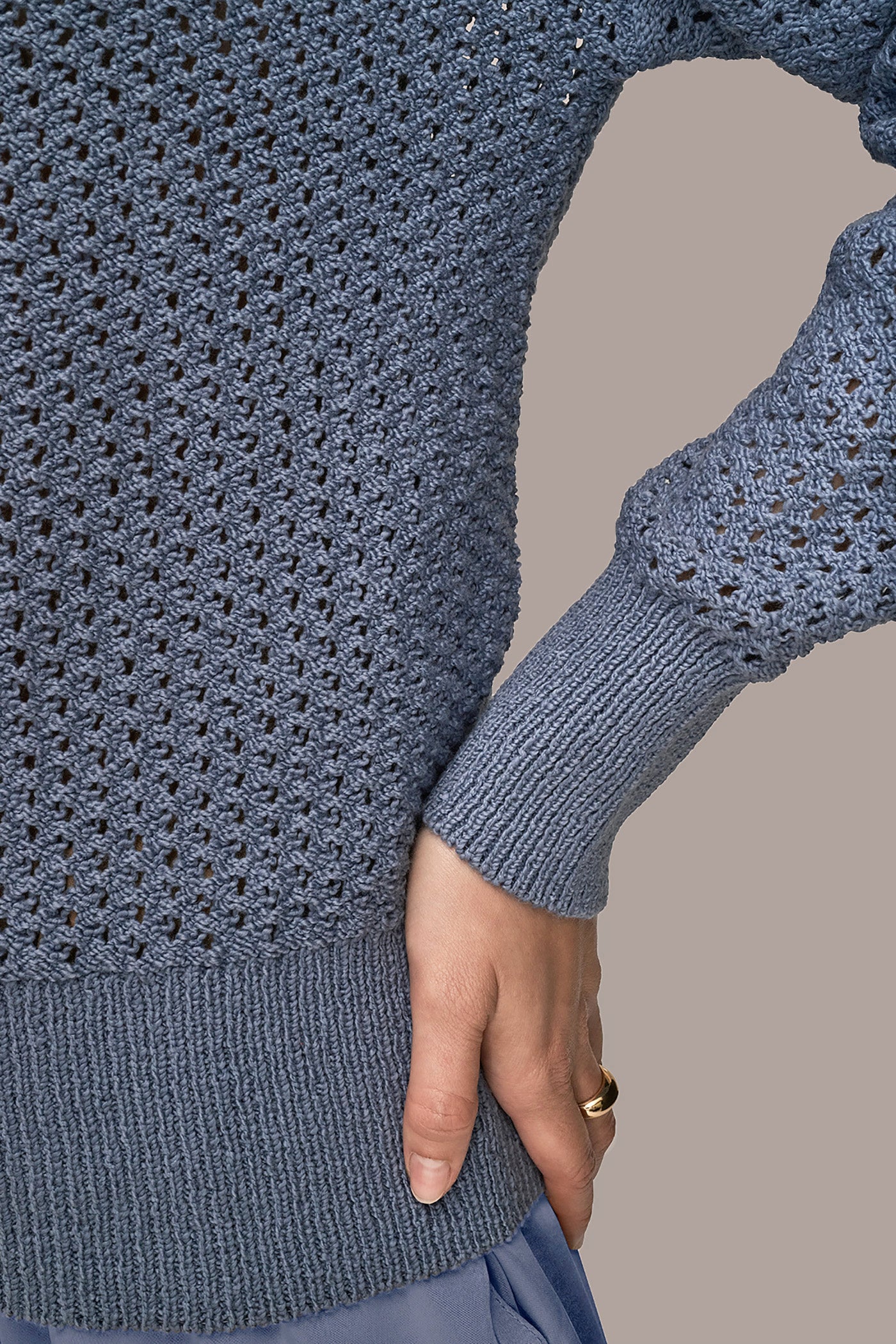 BRACELET SLEEVE OPEN STITCH CREW NECK VIEW 5 | Donna Karan Weekend BRACELET SLEEVE OPEN STITCH CREW NECK VIEW 5 | Donna Karan Weekend
