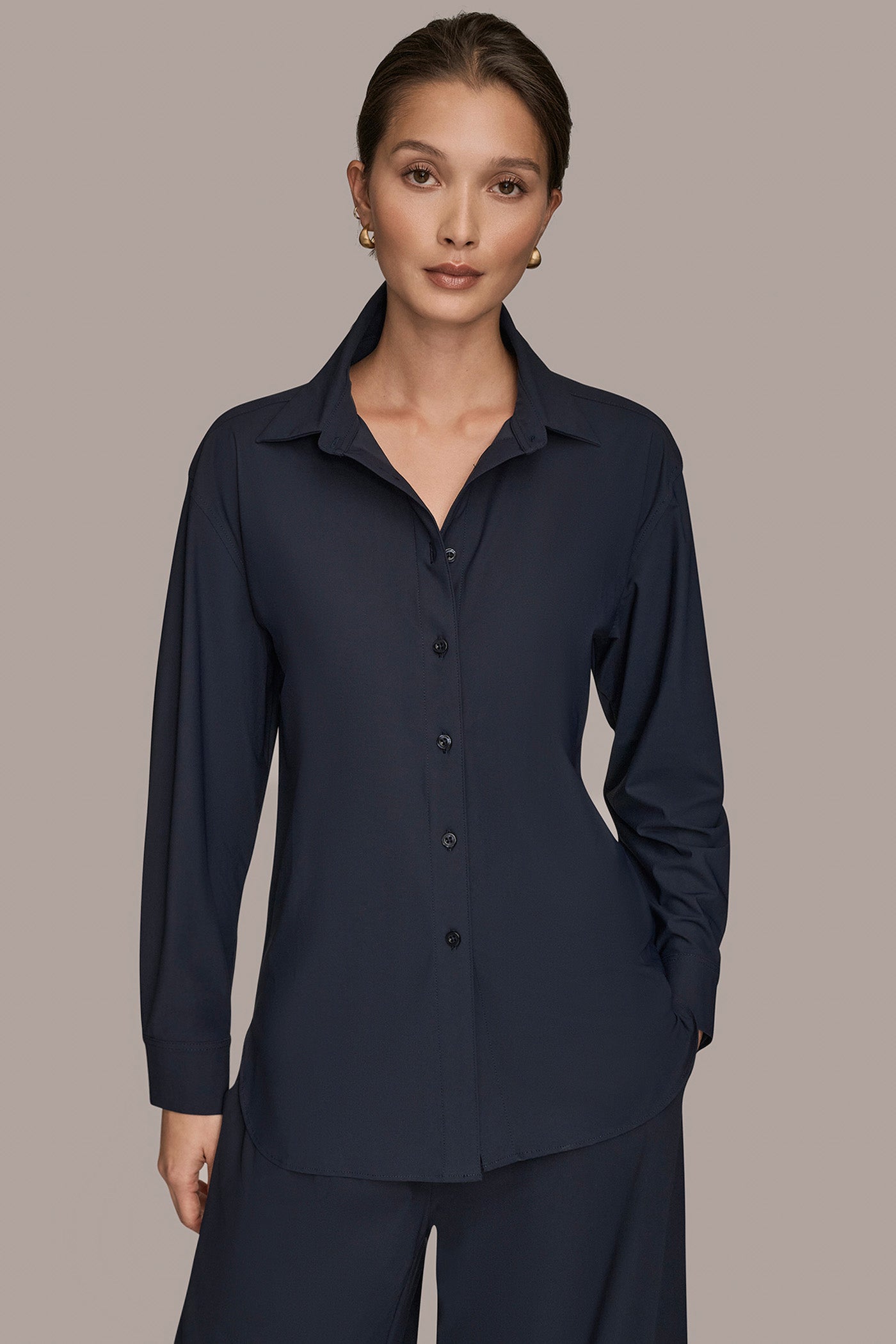 LONG SLEEVE BUTTON DOWN SHIRT | View 1 | Donna Karan Weekend LONG SLEEVE BUTTON DOWN SHIRT | View 1 | Donna Karan Weekend