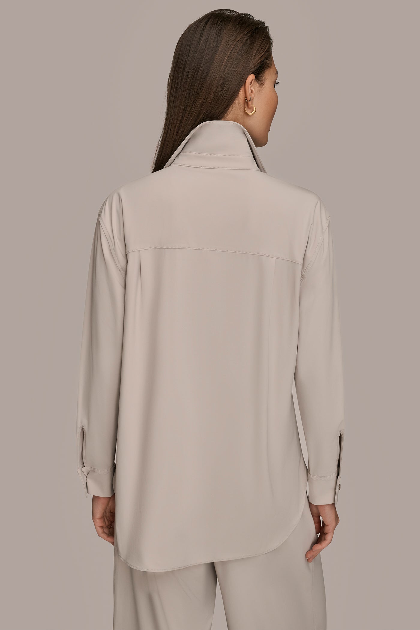 LONG SLEEVE BUTTON DOWN SHIRT | View 2 | Donna Karan Weekend LONG SLEEVE BUTTON DOWN SHIRT | View 2 | Donna Karan Weekend