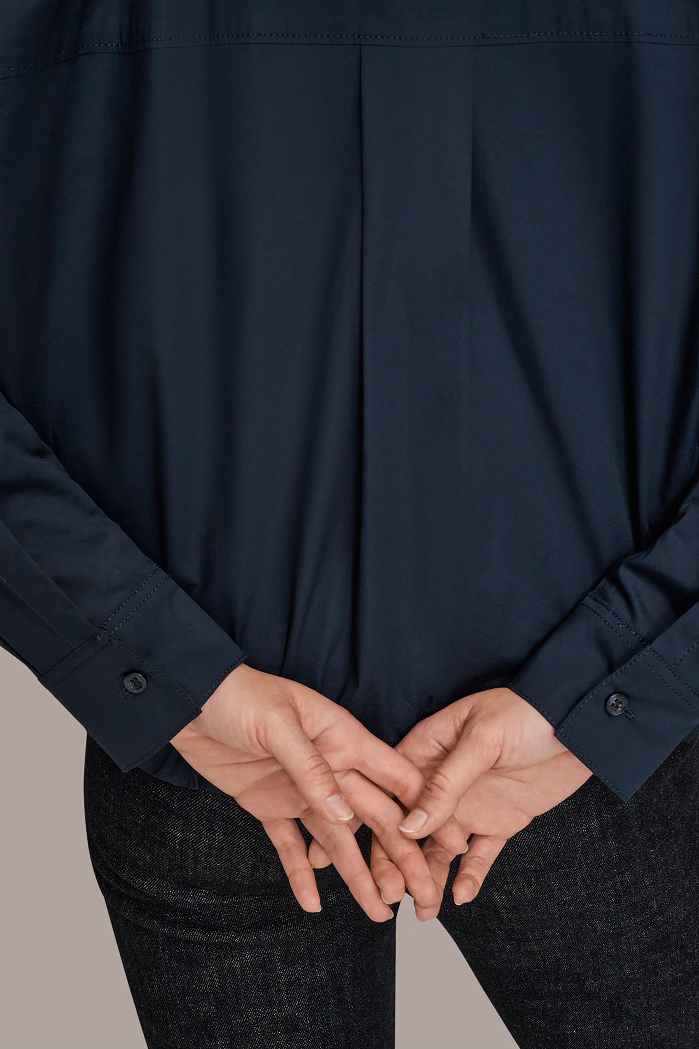 LONG SLEEVE BUTTON DOWN HOODED SHIRT VIEW 6 | Donna Karan Weekend LONG SLEEVE BUTTON DOWN HOODED SHIRT VIEW 6 | Donna Karan Weekend