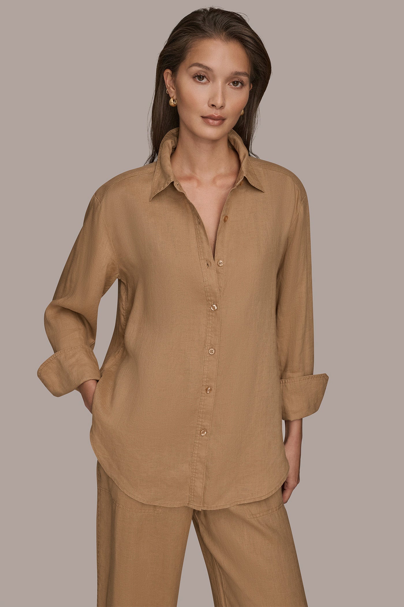 LONG SLEEVE BUTTON DOWN SHIRT | View 1 | Products LONG SLEEVE BUTTON DOWN SHIRT | View 1 | Products