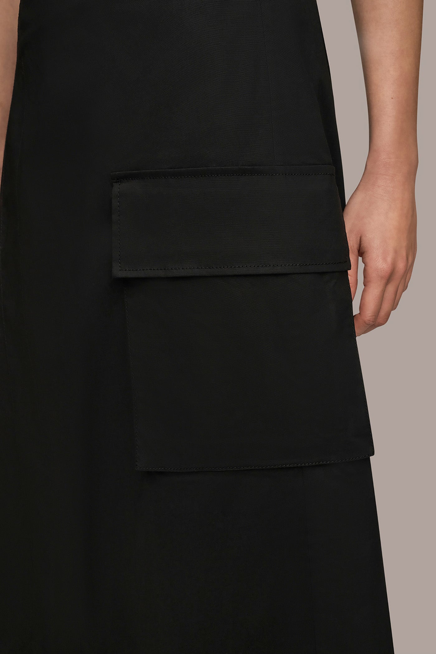 ASYMMETRICAL WRAP SKIRT WITH CARGO POCKET VIEW 5 | Donna Karan Weekend ASYMMETRICAL WRAP SKIRT WITH CARGO POCKET VIEW 5 | Donna Karan Weekend