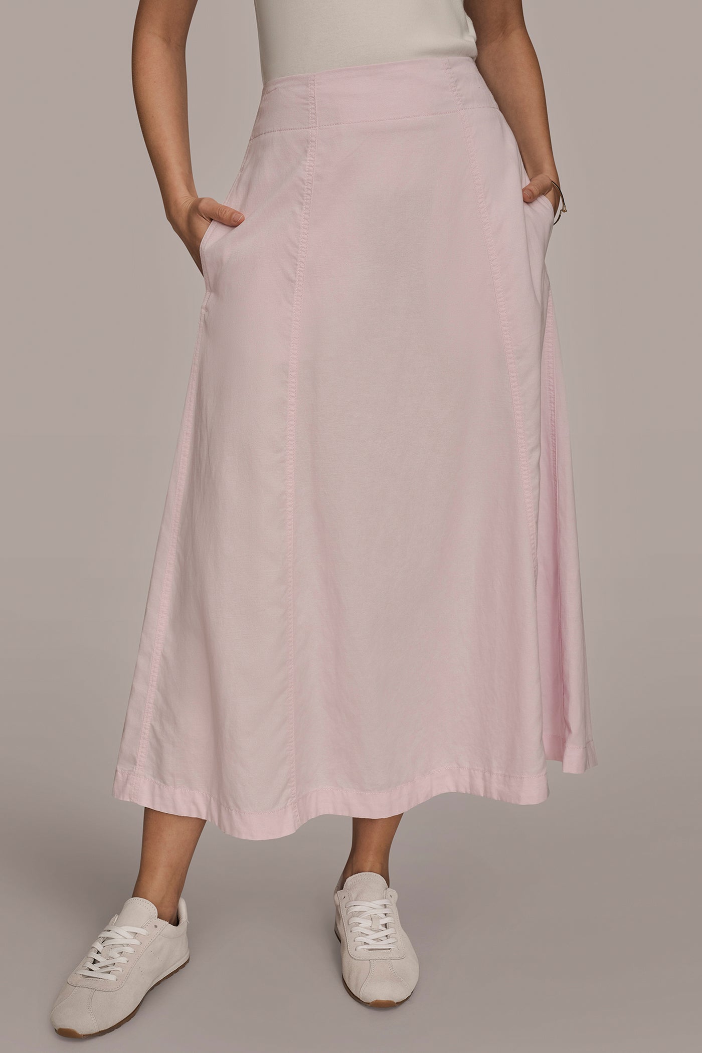 LONG PANEL SKIRT | View 1 | Skirts LONG PANEL SKIRT | View 1 | Skirts
