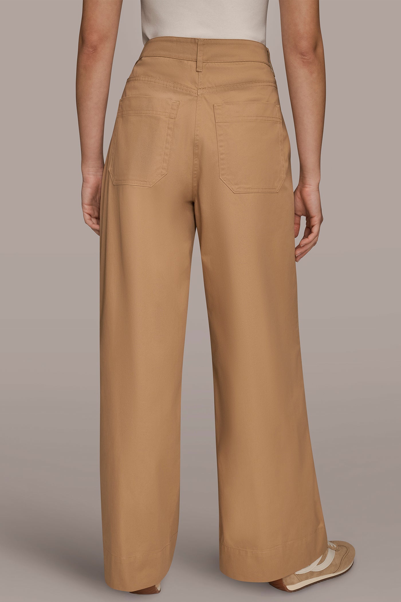 HIGH RISE PINTUCK TROUSER | View 2 | Donna Karan Weekend HIGH RISE PINTUCK TROUSER | View 2 | Donna Karan Weekend