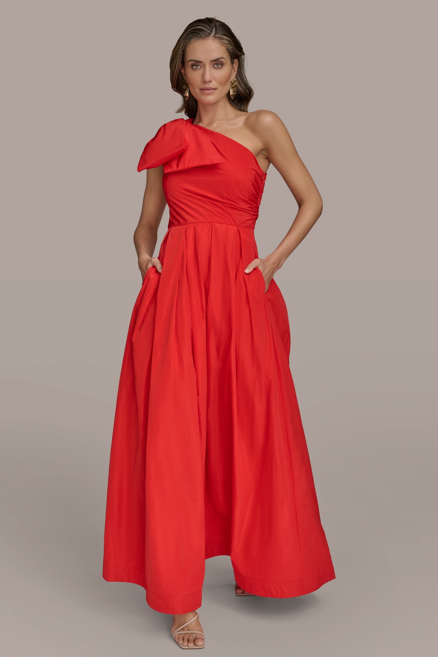 ONE-SHOULDER BOW-EMBELLISHED BALL GOWN | View 1 | Formal & Black Tie ONE-SHOULDER BOW-EMBELLISHED BALL GOWN | View 1 | Formal & Black Tie