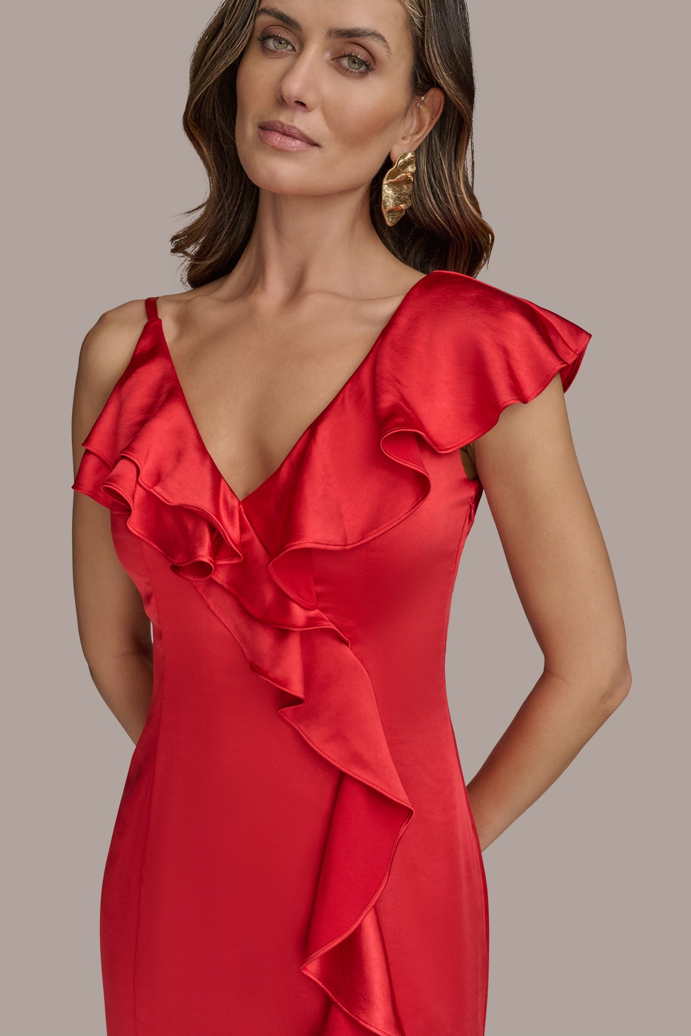 ASYMMETRIC RUFFLE SATIN GOWN VIEW 7 | Formal & Black Tie ASYMMETRIC RUFFLE SATIN GOWN VIEW 7 | Formal & Black Tie