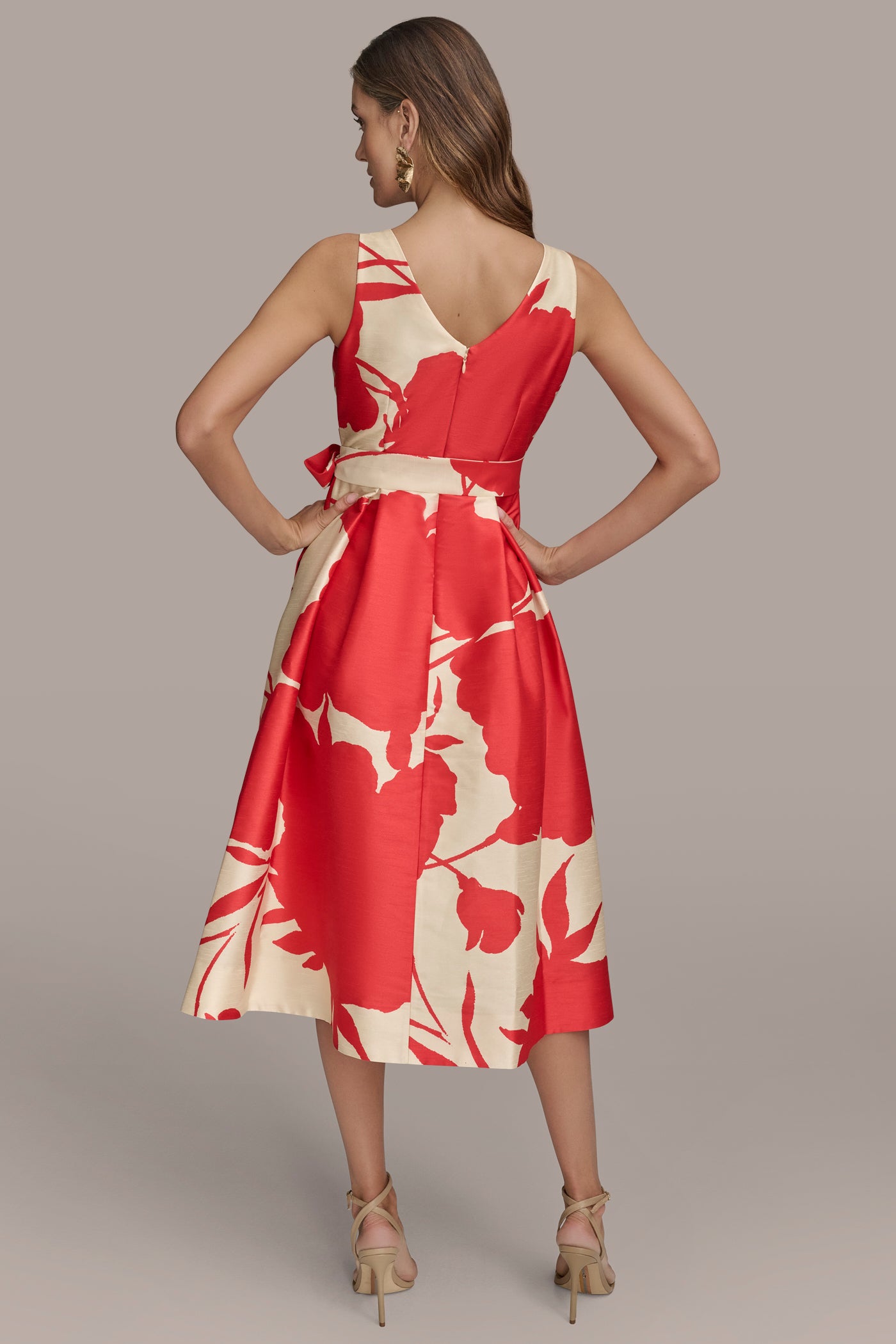 FLORAL WRAP-EFFECT A-LINE MIDI GOWN | View 2 | Formal & Black Tie FLORAL WRAP-EFFECT A-LINE MIDI GOWN | View 2 | Formal & Black Tie