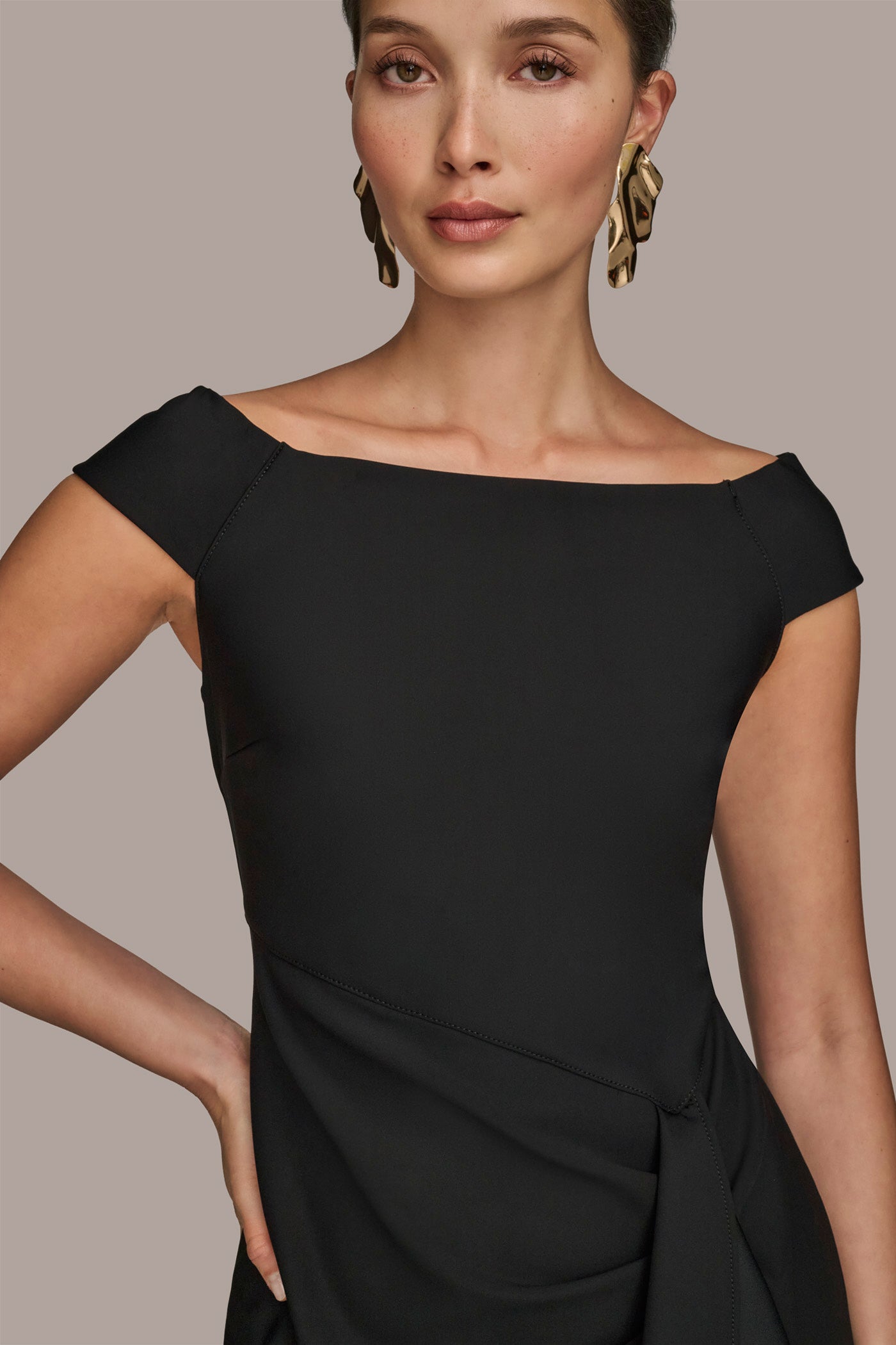 PANELED RUFFLED GOWN VIEW 7 | Black Dresses PANELED RUFFLED GOWN VIEW 7 | Black Dresses