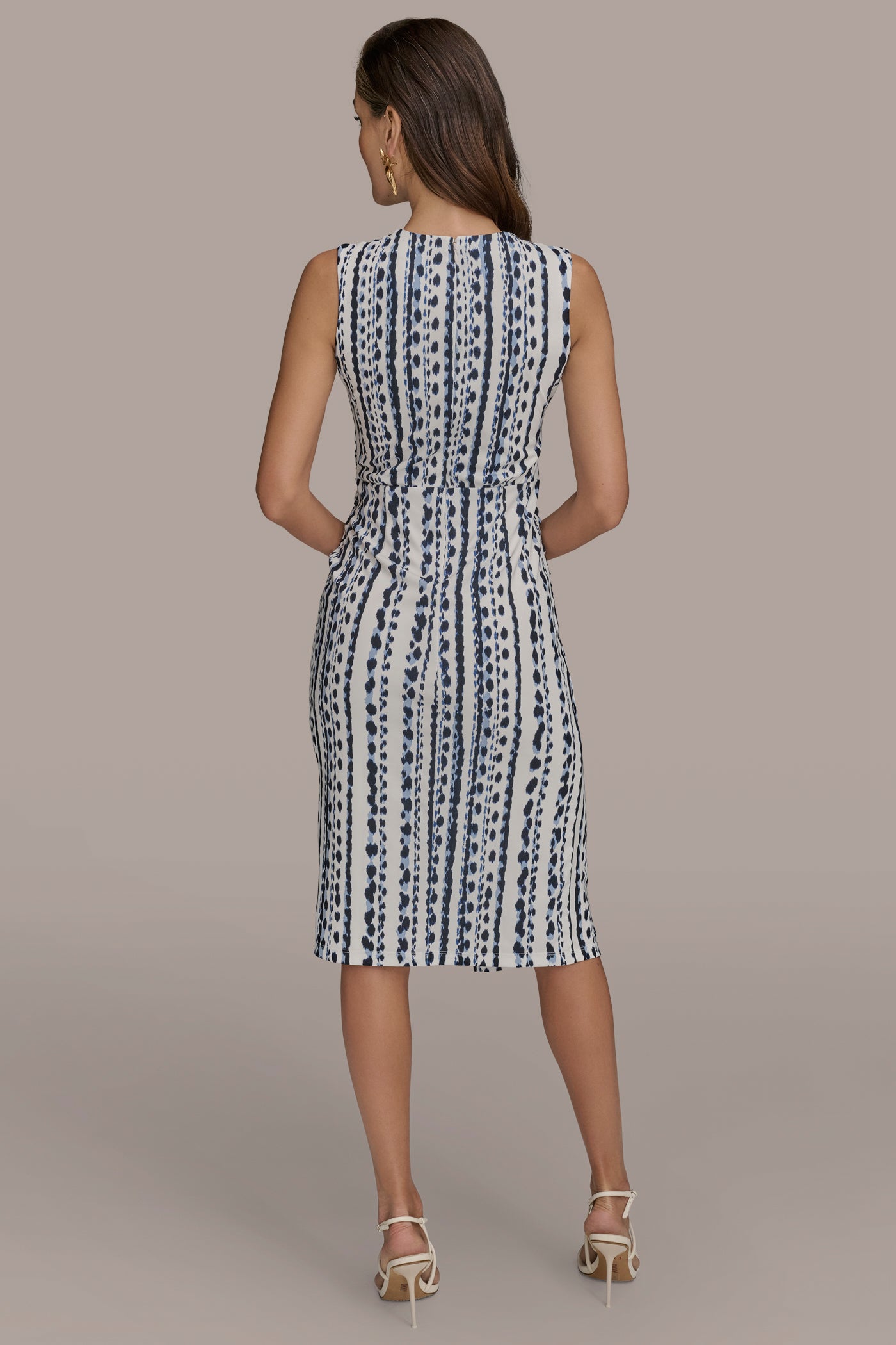 ABSTRACT PRINT GATHERED SHEATH DRESS | View 2 | Dresses & Jumpsuits ABSTRACT PRINT GATHERED SHEATH DRESS | View 2 | Dresses & Jumpsuits