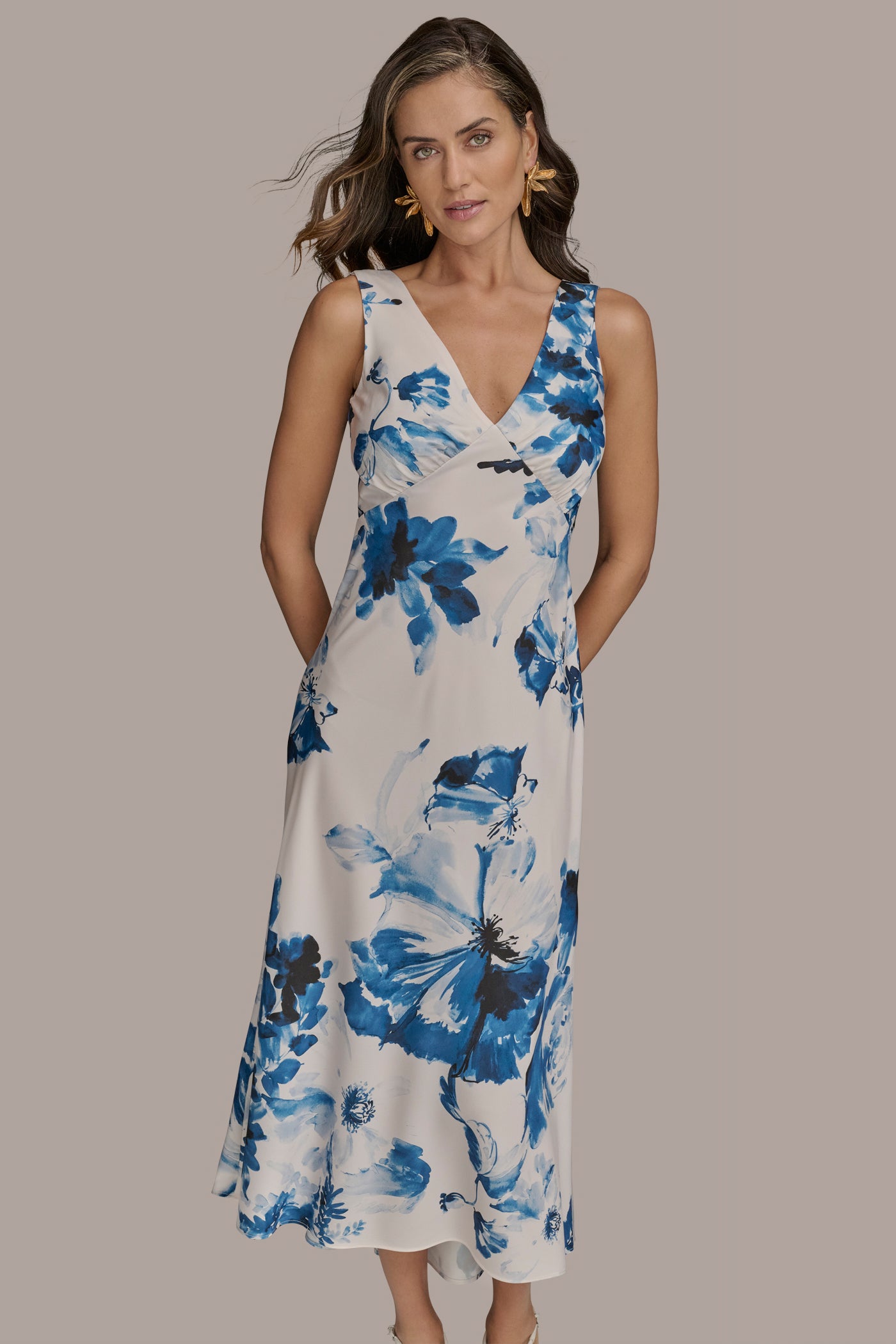 V-NECK FLORAL A LINE MIDI DRESS VIEW 7 | Clothing V-NECK FLORAL A LINE MIDI DRESS VIEW 7 | Clothing