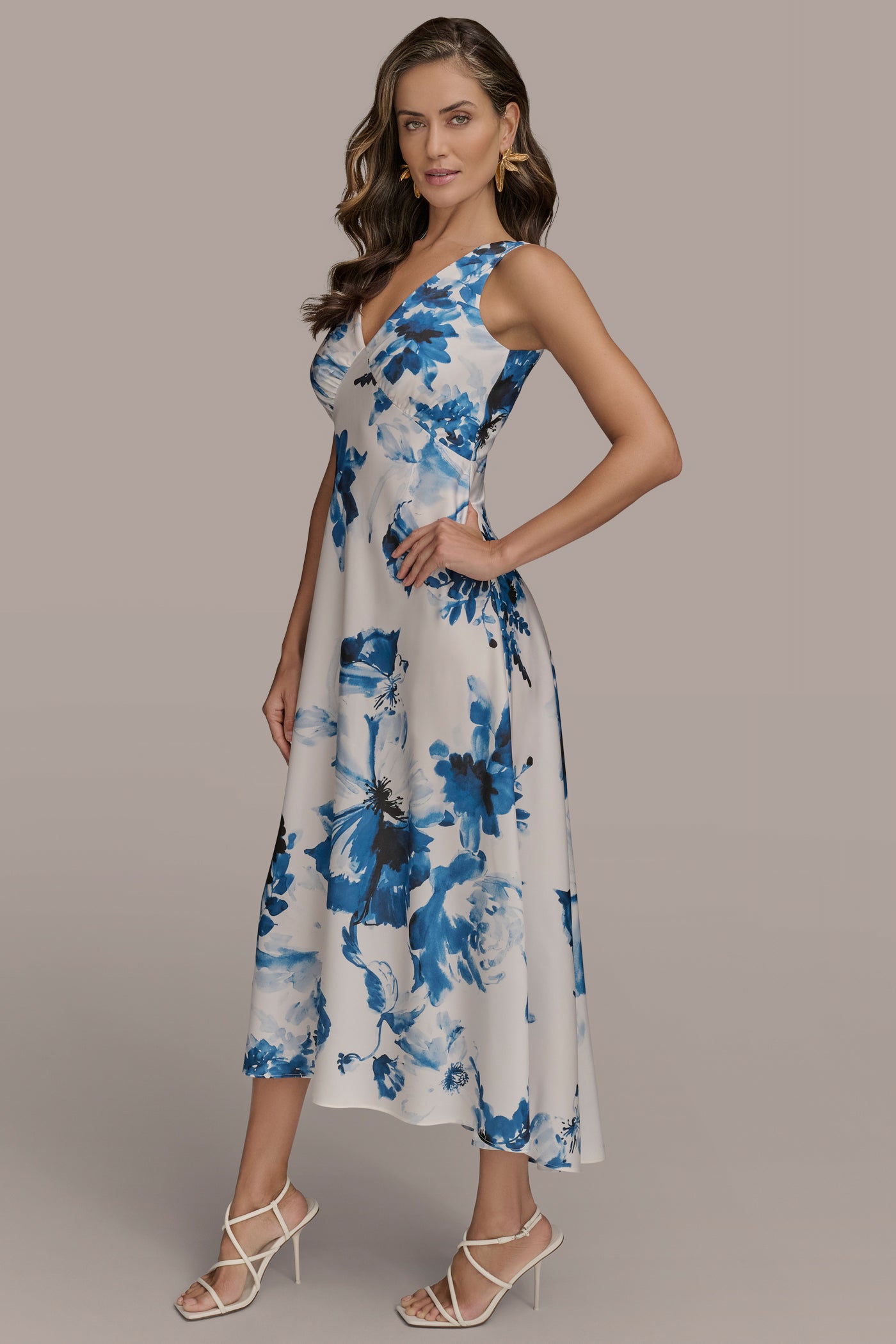 V-NECK FLORAL A LINE MIDI DRESS VIEW 6 | Clothing V-NECK FLORAL A LINE MIDI DRESS VIEW 6 | Clothing