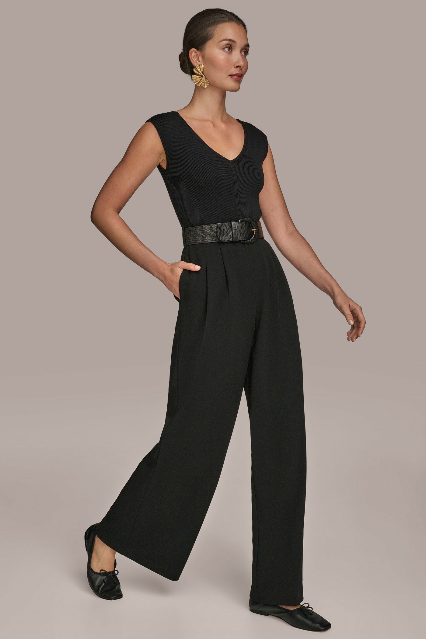 V-NECK WIDE-LEG JUMPSUIT VIEW 7 V-NECK WIDE-LEG JUMPSUIT VIEW 7