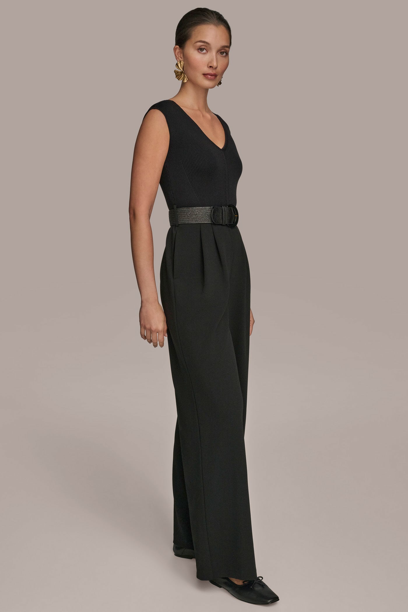 V-NECK WIDE-LEG JUMPSUIT VIEW 3 V-NECK WIDE-LEG JUMPSUIT VIEW 3