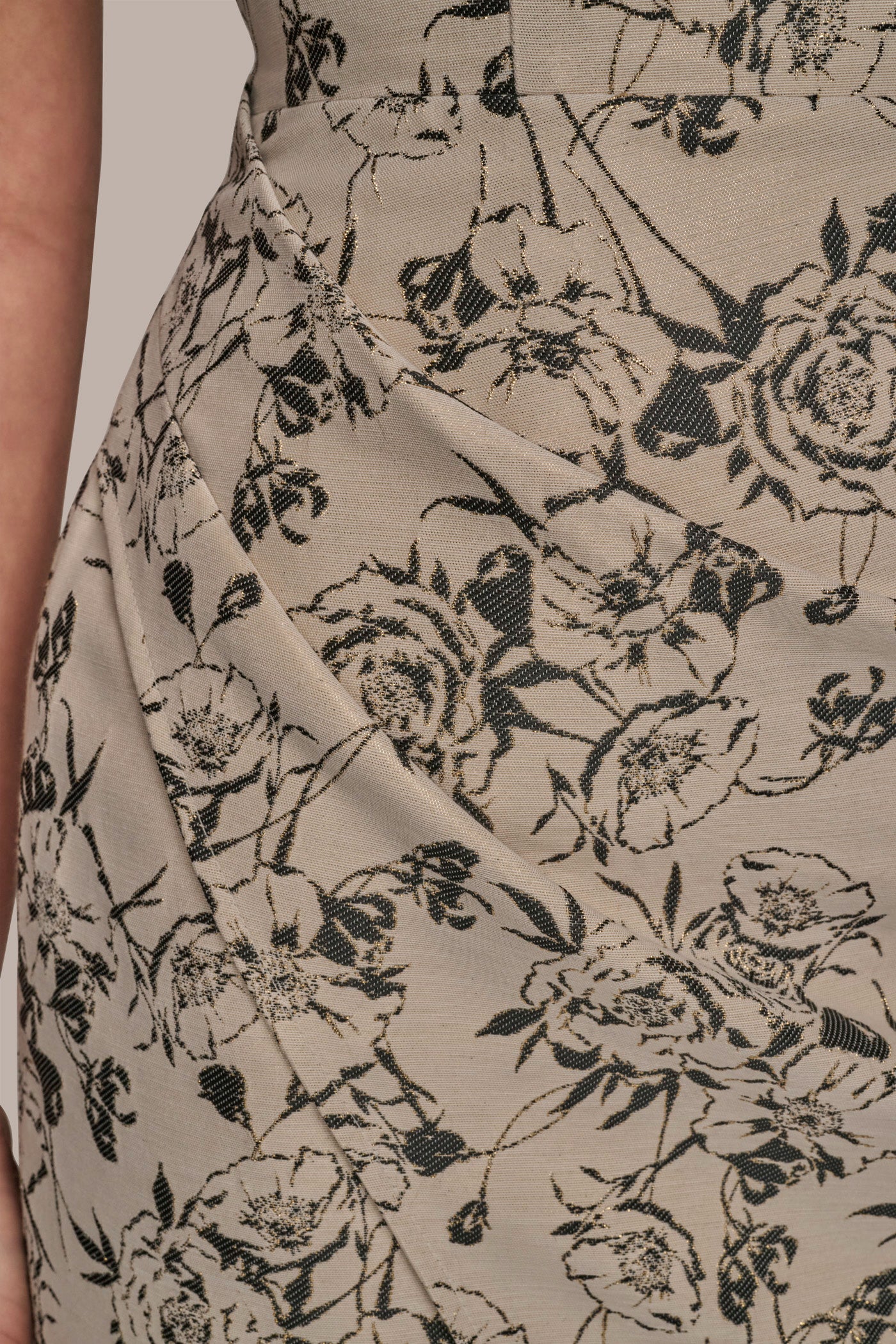 WRAP-EFFECT FLORAL SHEATH DRESS VIEW 6 WRAP-EFFECT FLORAL SHEATH DRESS VIEW 6