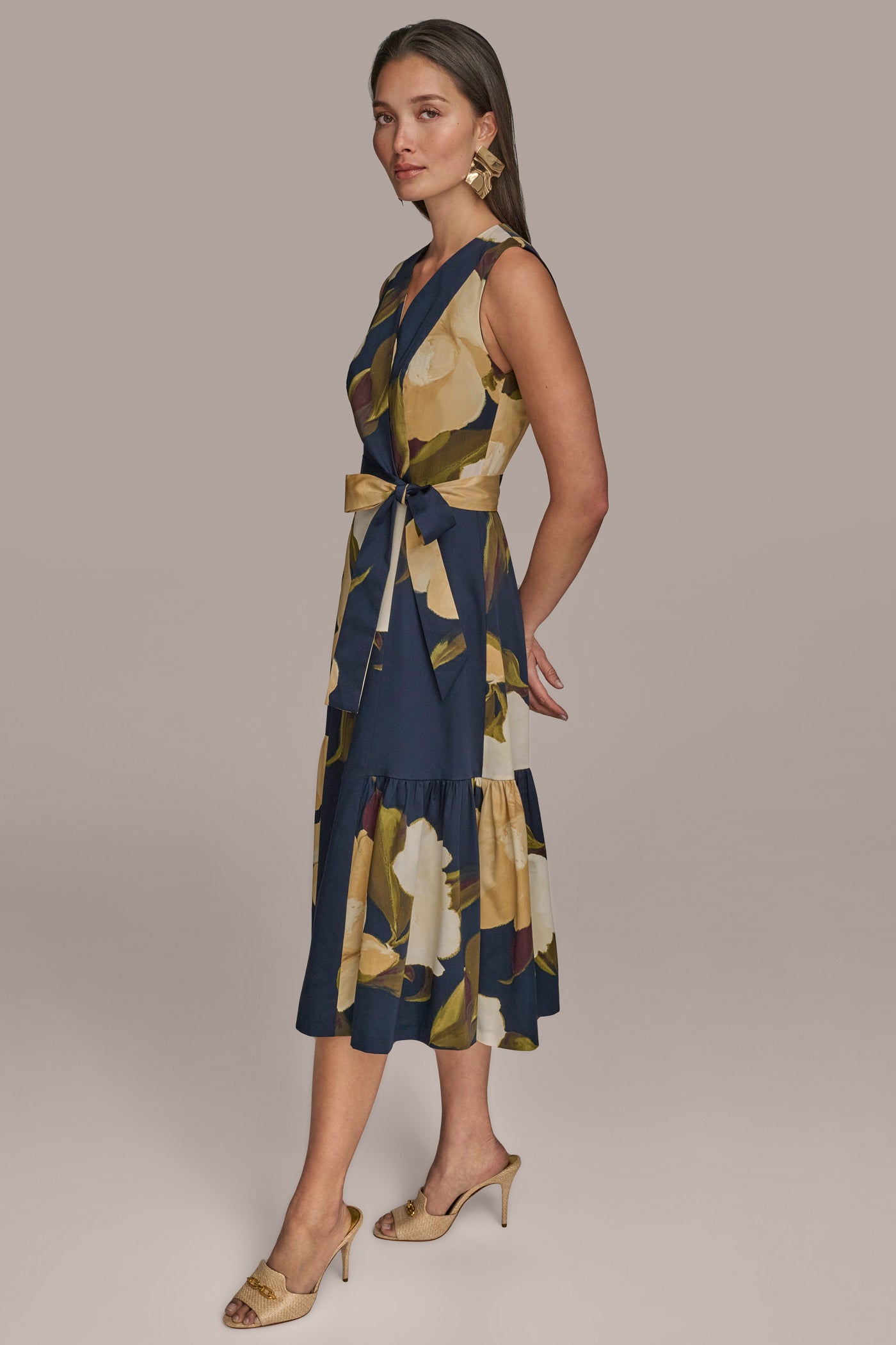 WRAP-EFFECT FLORAL DRESS VIEW 3 WRAP-EFFECT FLORAL DRESS VIEW 3