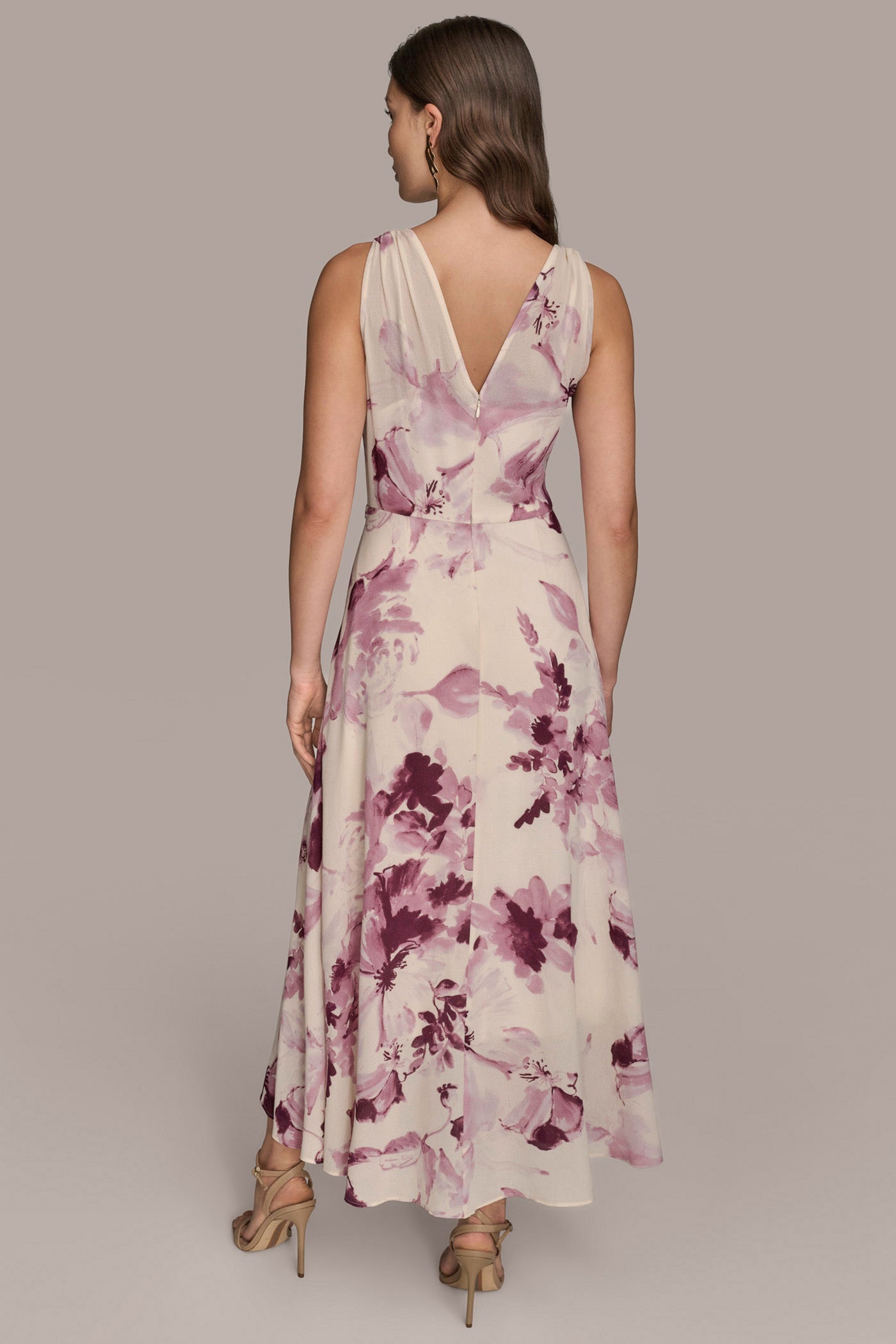 WRAP EFFECT FLORAL MIDI DRESS | View 2 | Essential Dresses WRAP EFFECT FLORAL MIDI DRESS | View 2 | Essential Dresses
