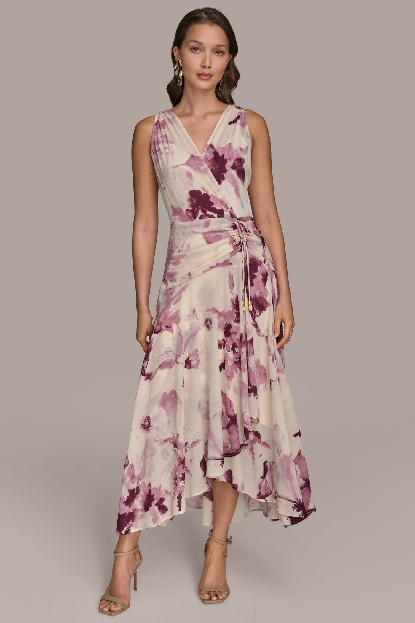 WRAP EFFECT FLORAL MIDI DRESS | View 1 | Essential Dresses WRAP EFFECT FLORAL MIDI DRESS | View 1 | Essential Dresses