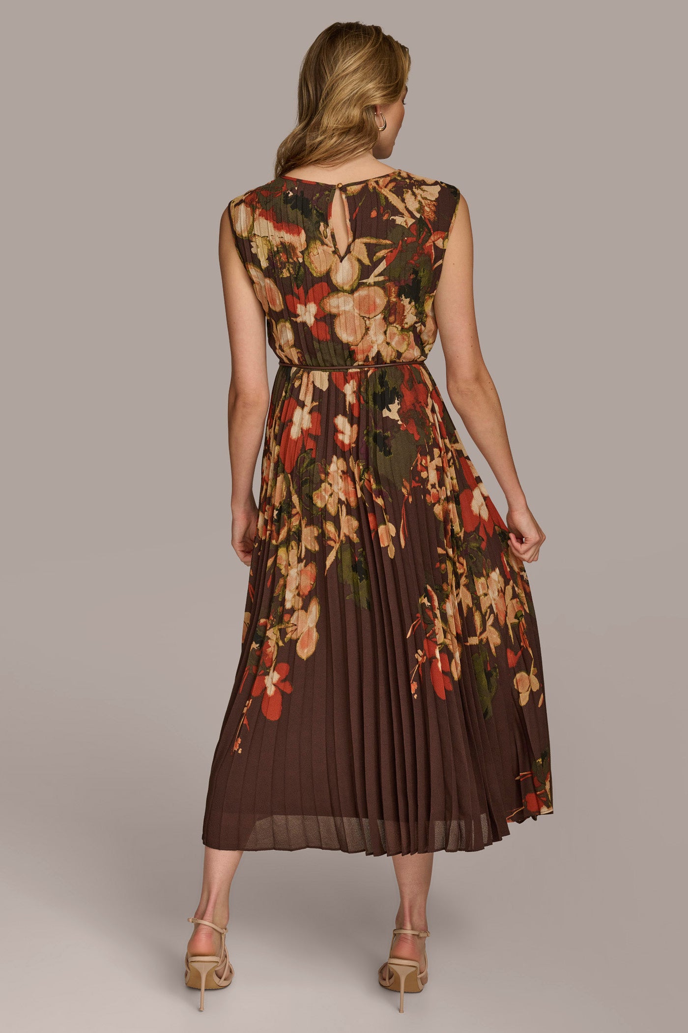 CHIFFON PLEATED A LINE DRESS WITH CORD BELT | View 2 | Dresses & Jumpsuits CHIFFON PLEATED A LINE DRESS WITH CORD BELT | View 2 | Dresses & Jumpsuits