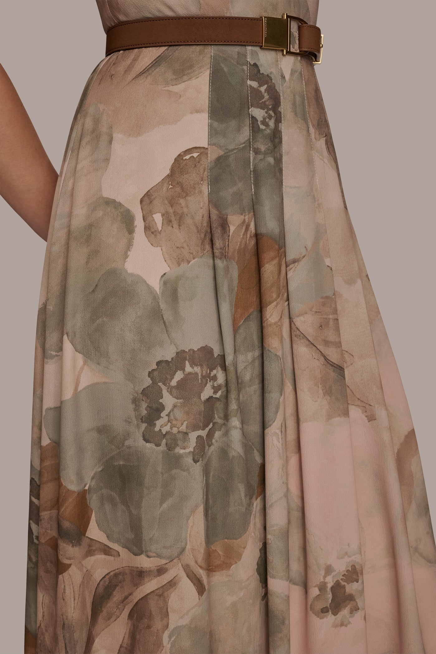 BELTED FLORAL MAXI DRESS VIEW 7 | Essential Dresses BELTED FLORAL MAXI DRESS VIEW 7 | Essential Dresses