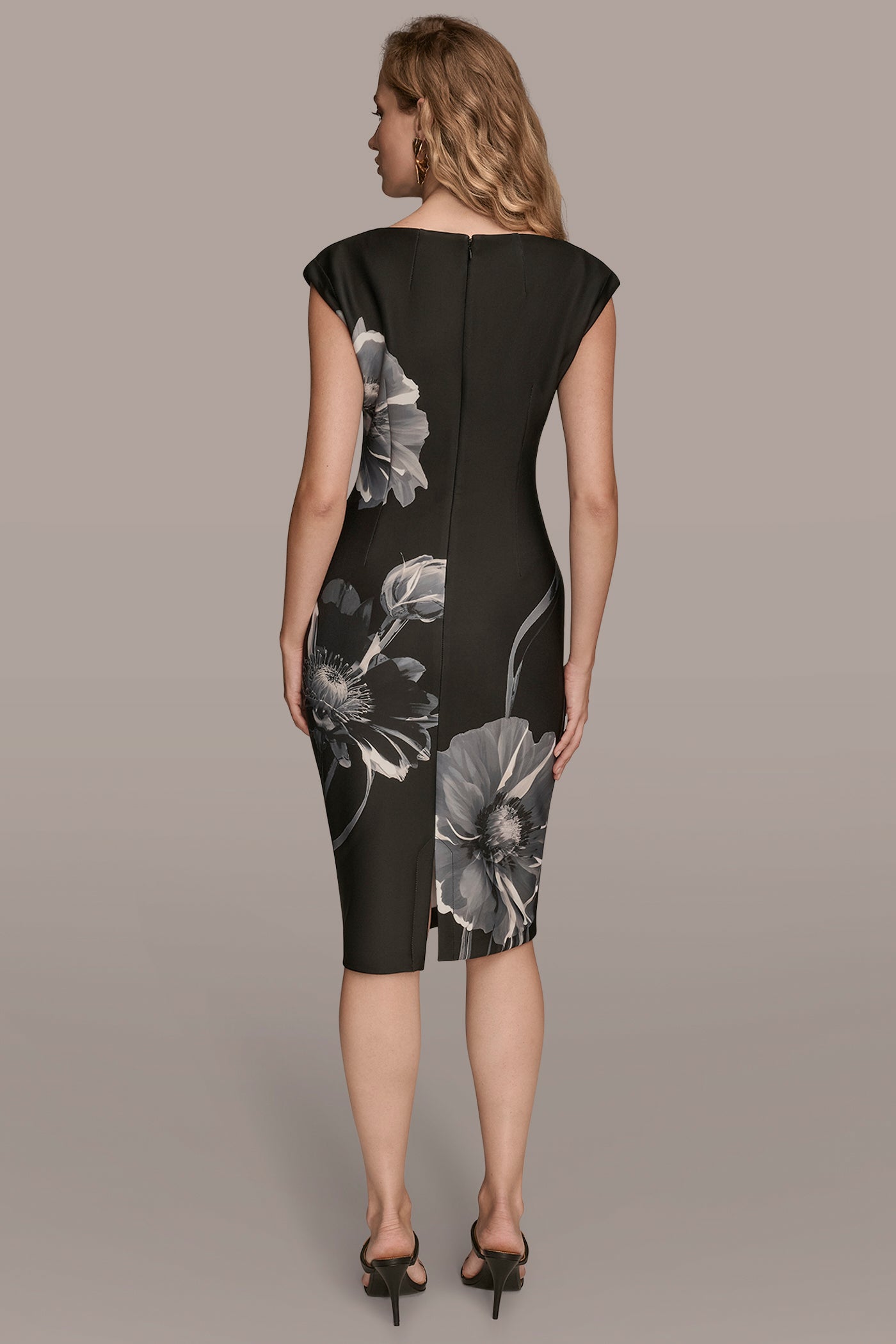 FLORAL SHEATH DRESS | View 2 | Black Dresses FLORAL SHEATH DRESS | View 2 | Black Dresses