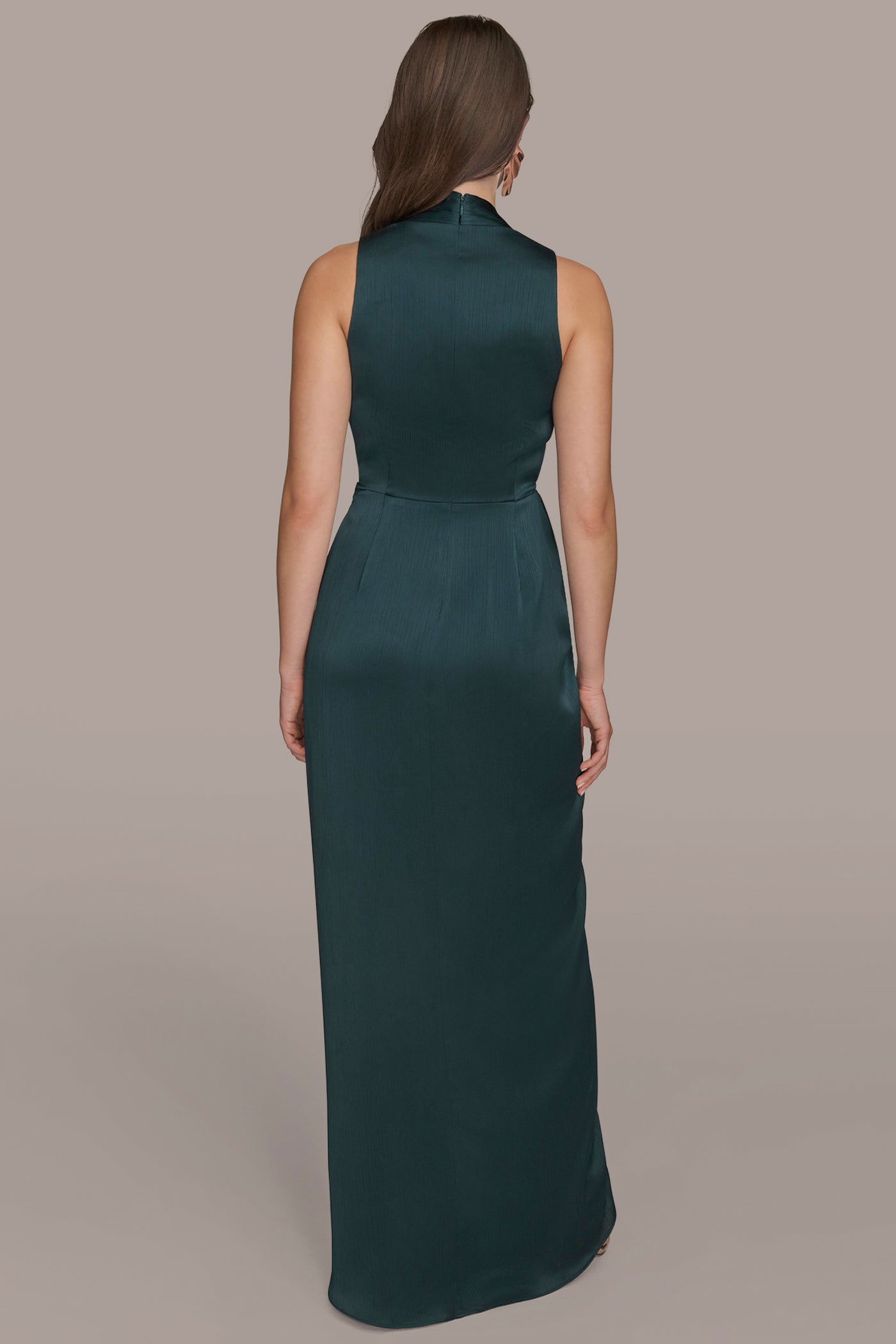 V-NECK MAXI WRAP DRESS | View 2 | Event Dressing V-NECK MAXI WRAP DRESS | View 2 | Event Dressing