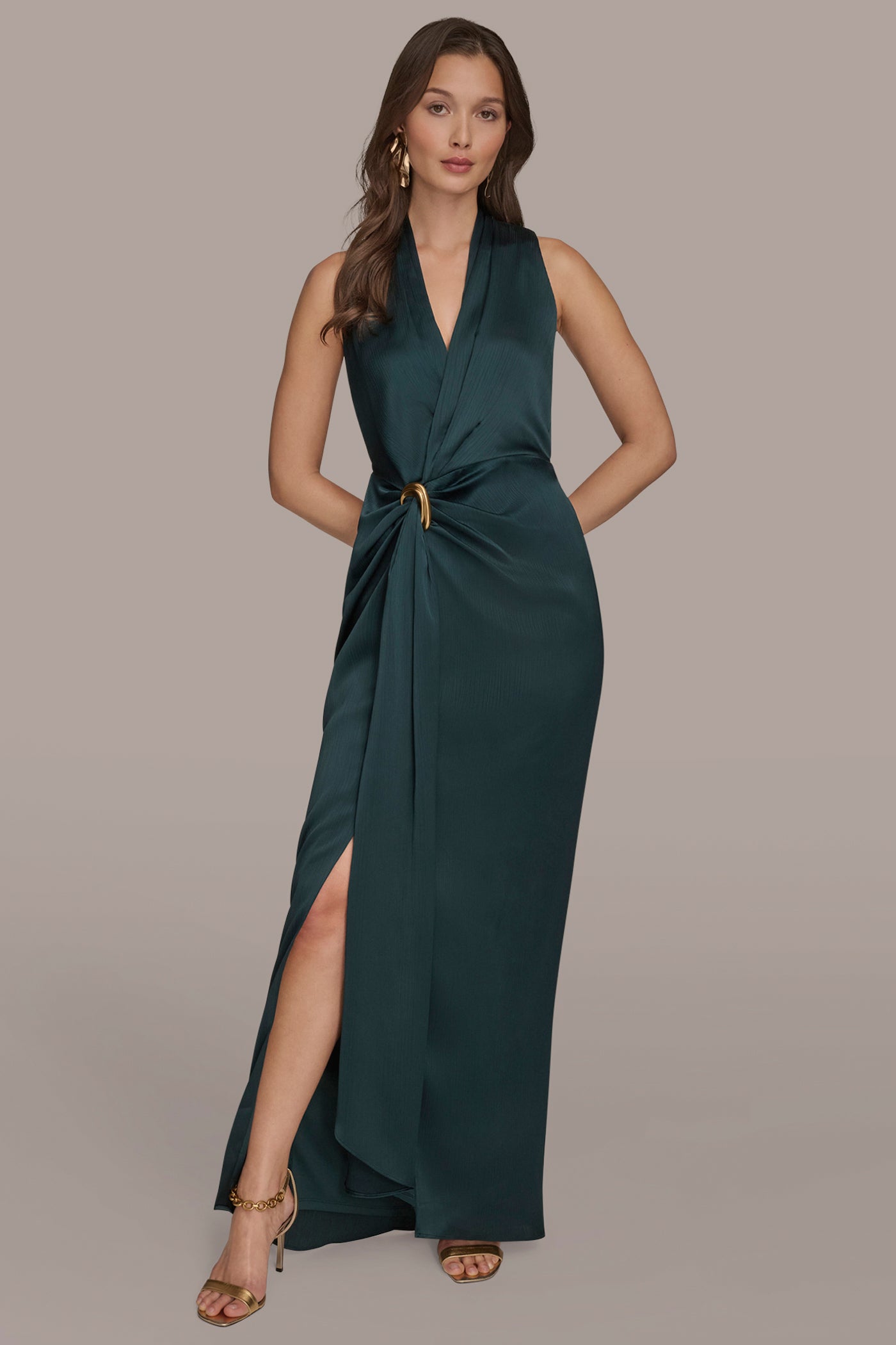 V-NECK MAXI WRAP DRESS | View 1 | Event Dressing V-NECK MAXI WRAP DRESS | View 1 | Event Dressing
