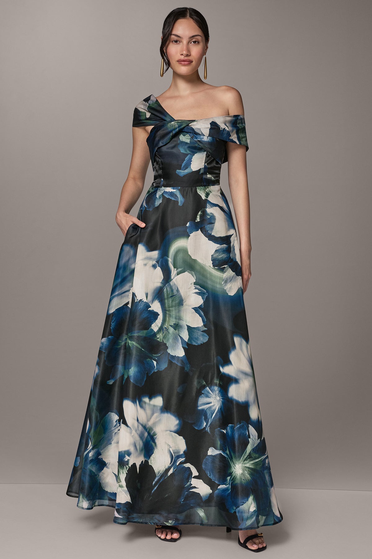 Donna Karan Women's Floral Off The Shoulder Gown in Black Forest Multi Green, Size 12