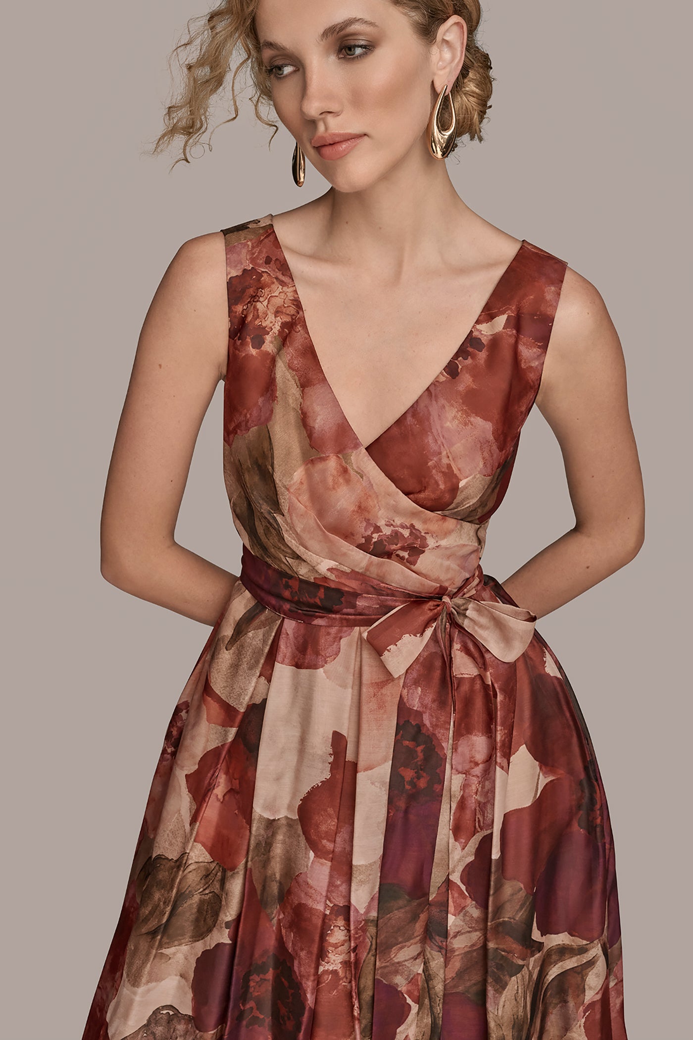 FLORAL WRAP-EFFECT ORGANZA GOWN VIEW 5 | Ball Gowns FLORAL WRAP-EFFECT ORGANZA GOWN VIEW 5 | Ball Gowns