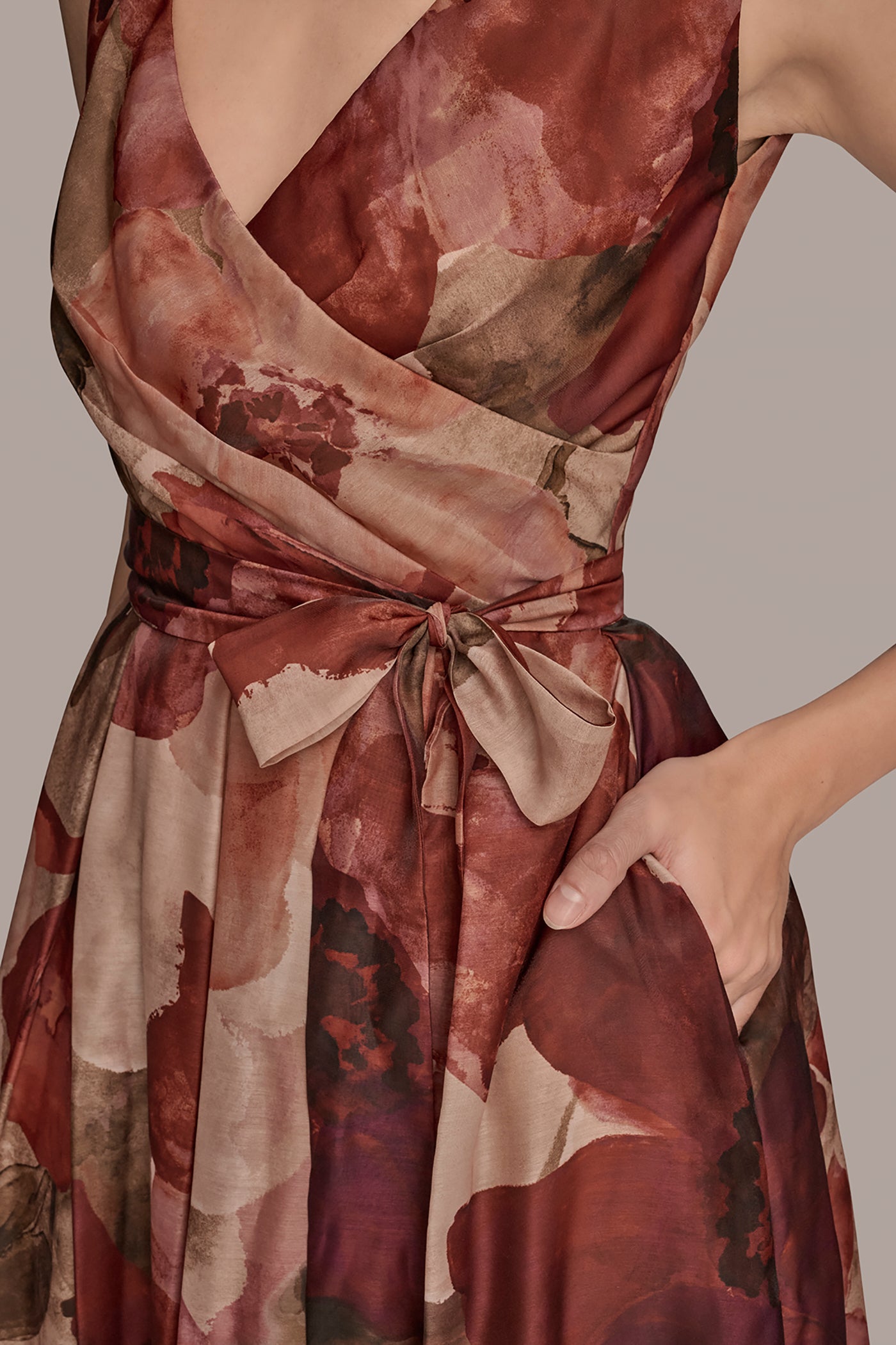 FLORAL WRAP-EFFECT ORGANZA GOWN VIEW 6 | Ball Gowns FLORAL WRAP-EFFECT ORGANZA GOWN VIEW 6 | Ball Gowns