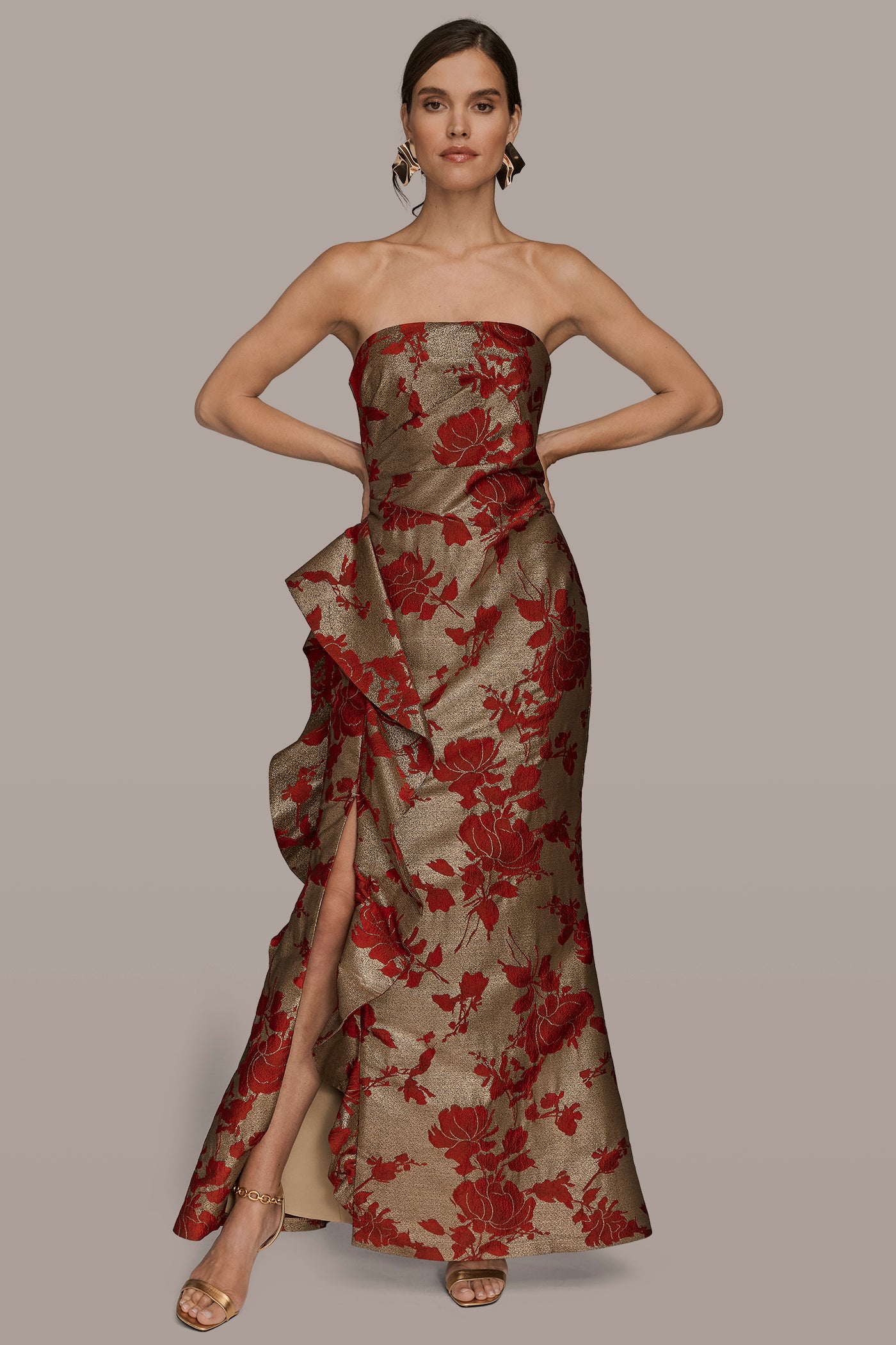 STRAPLESS FLORAL RUFFLED GOWN | View 1 | Clothing STRAPLESS FLORAL RUFFLED GOWN | View 1 | Clothing