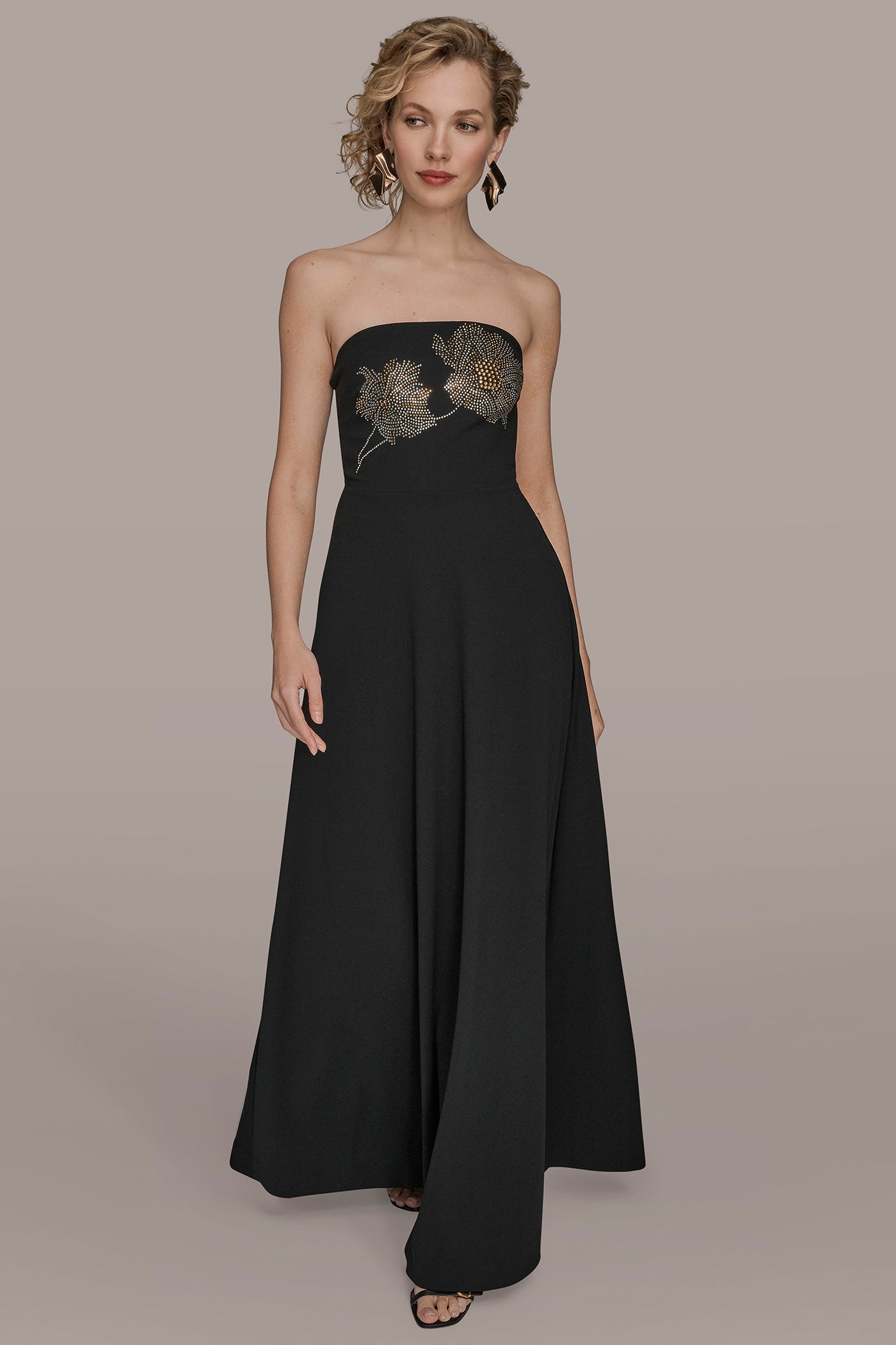 STRAPLESS FLORAL EMBELLISHED GOWN | View 1 | New clothing STRAPLESS FLORAL EMBELLISHED GOWN | View 1 | New clothing