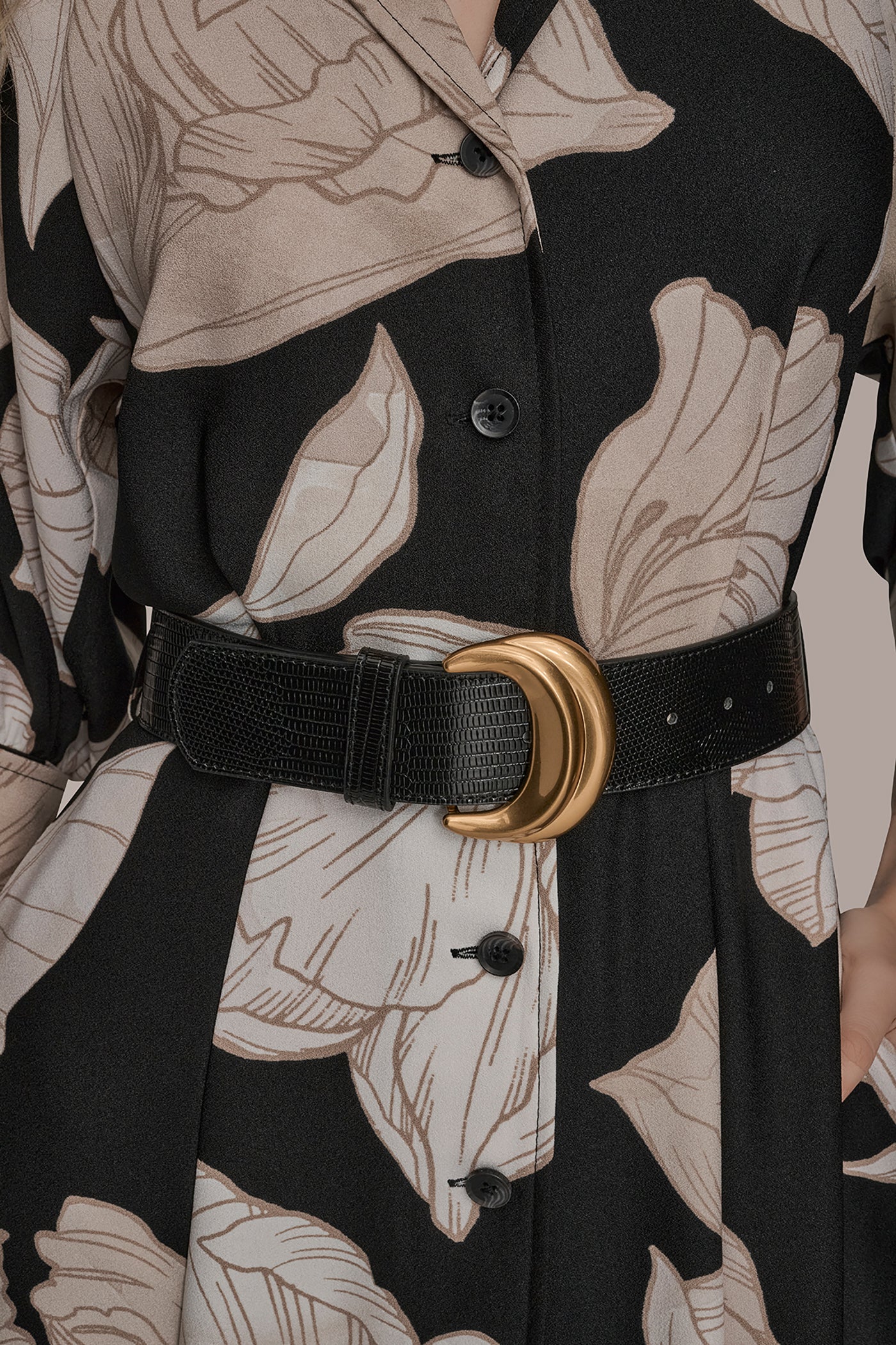 FLORAL MIDI SHIRT DRESS VIEW 7 | Essential Dresses FLORAL MIDI SHIRT DRESS VIEW 7 | Essential Dresses