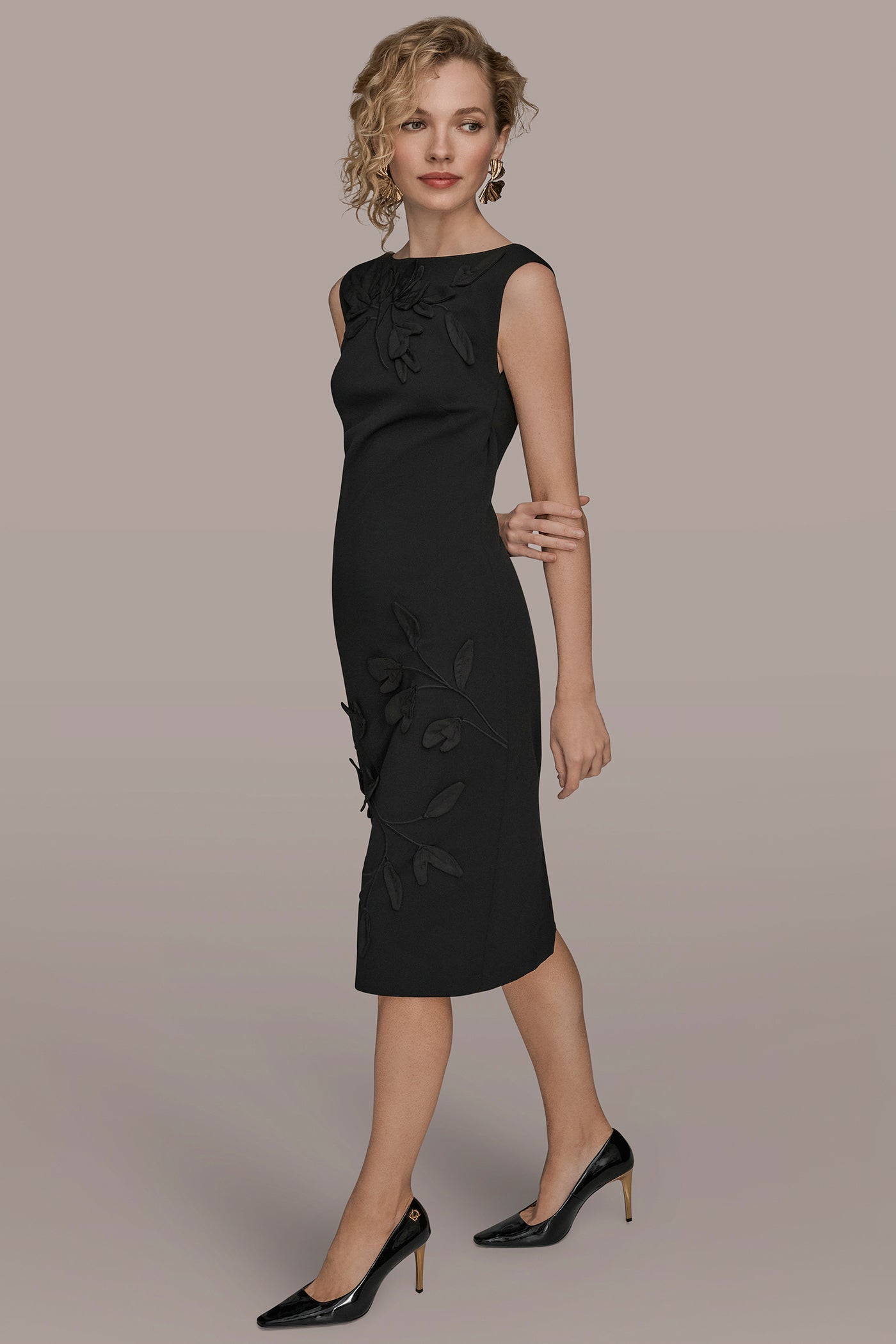 SLEEVELESS 3D FLORAL MIDI SHEATH VIEW 5 | Black Dresses SLEEVELESS 3D FLORAL MIDI SHEATH VIEW 5 | Black Dresses