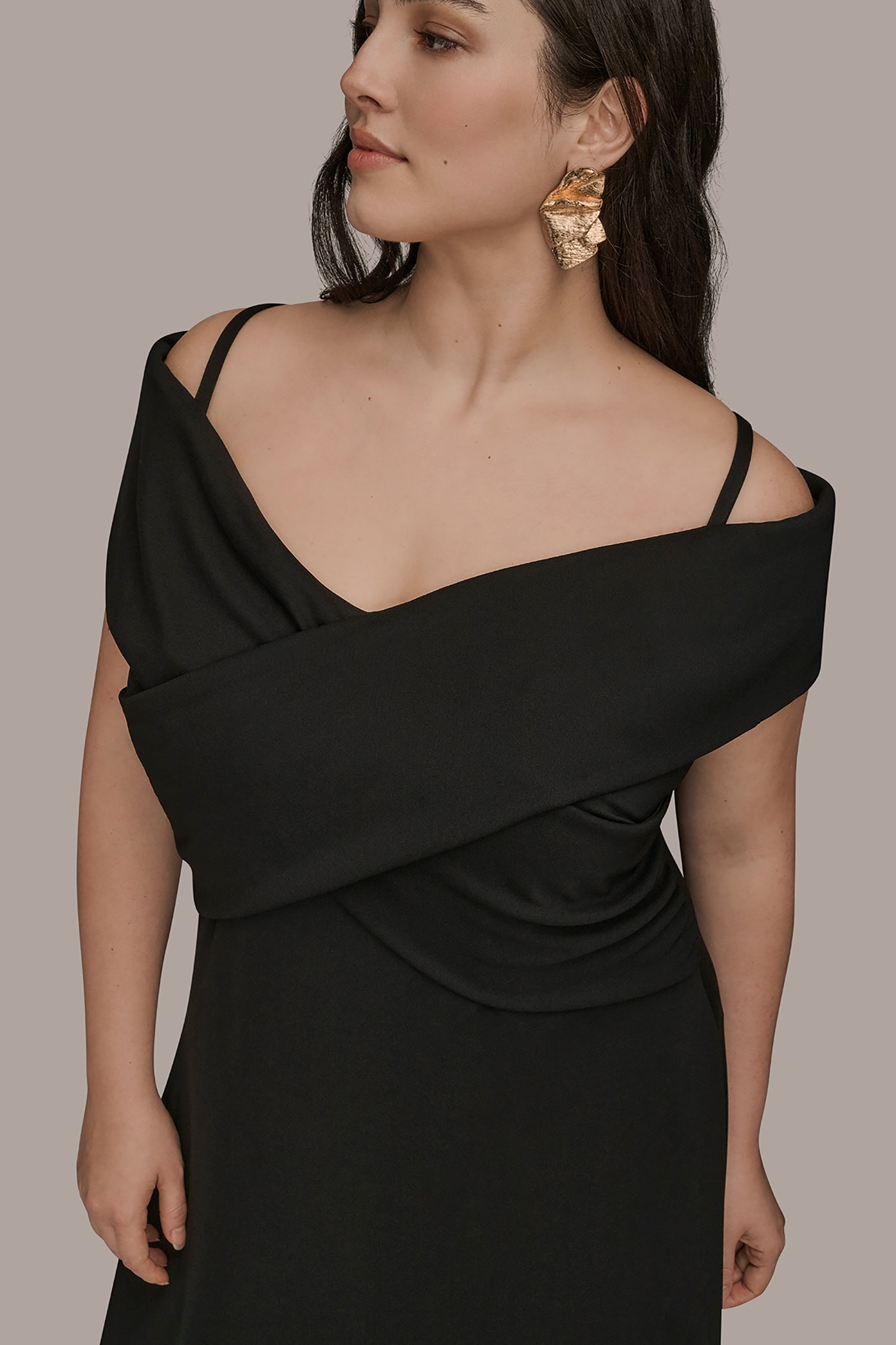 OFF SHOULDER A LINE MIDI VIEW 11 | Formal & Black Tie OFF SHOULDER A LINE MIDI VIEW 11 | Formal & Black Tie