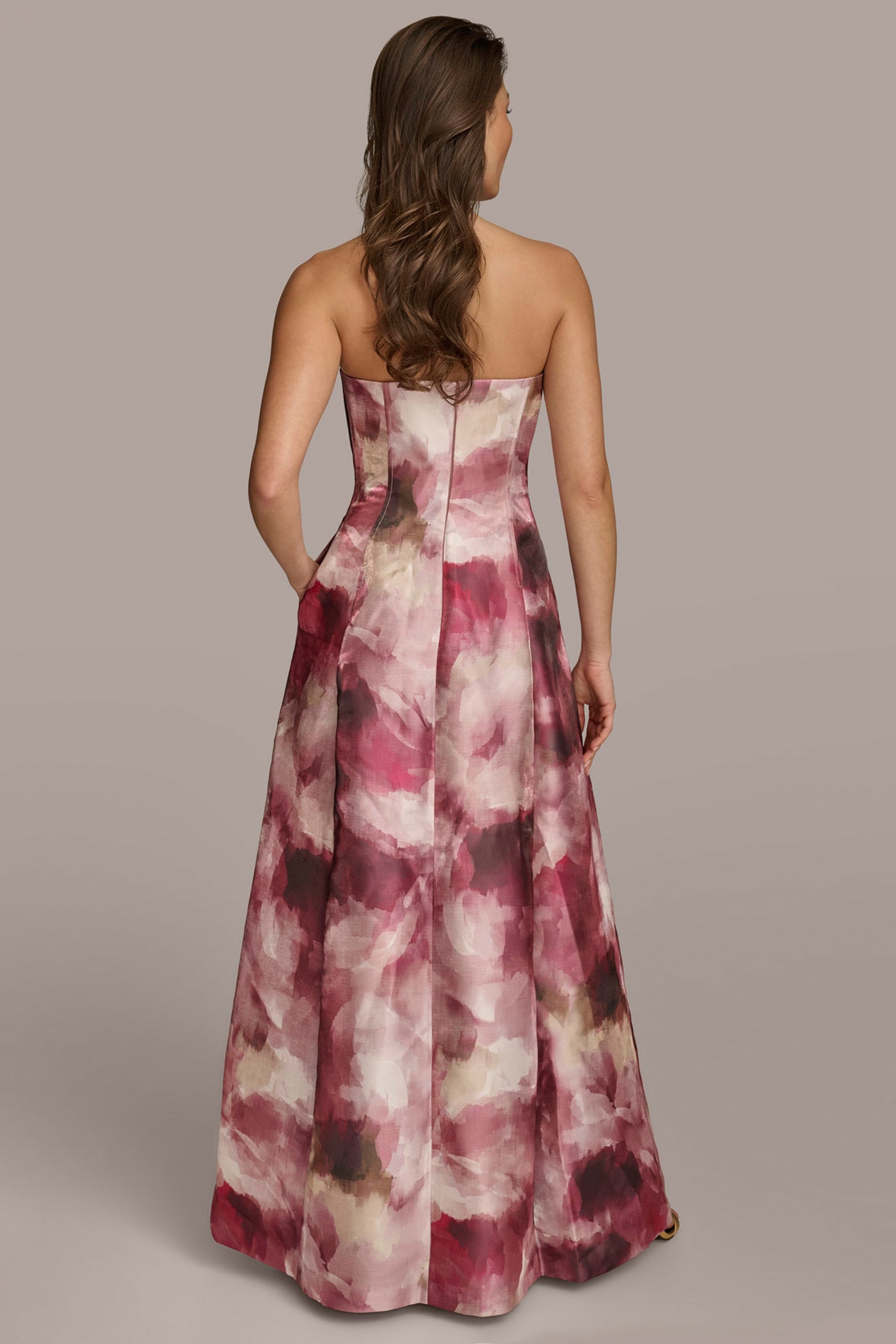 STRAPLESS PRINTED BALL GOWN | View 2 | Ball Gowns STRAPLESS PRINTED BALL GOWN | View 2 | Ball Gowns